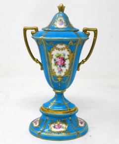 Antique Minton Staffordshire Porcelain Vase Urn Centerpiece Roses Flowers  19Ct For Sale at 1stDibs