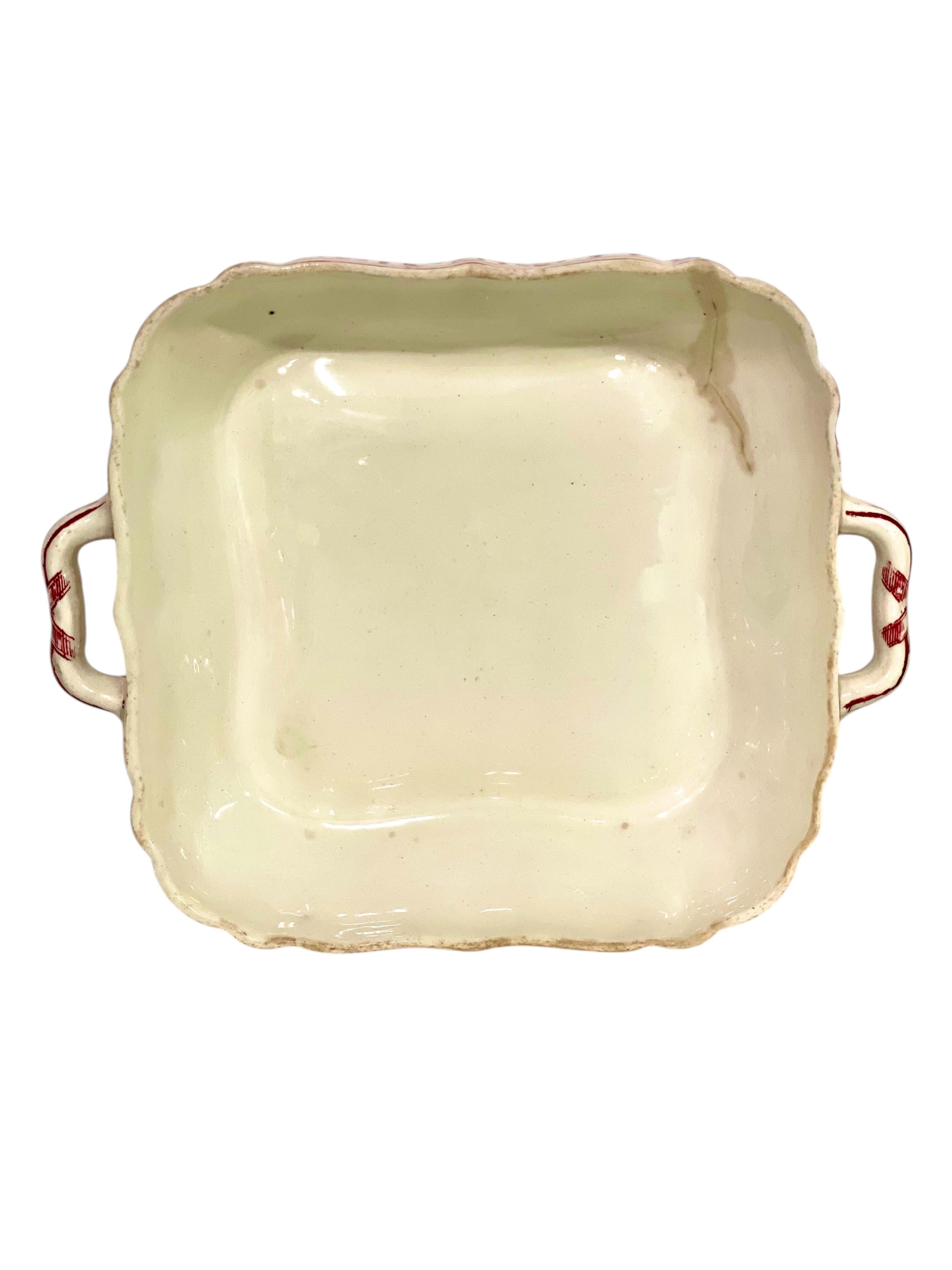 Antiguo Plato para Verduras con Tapa Minton's en Patrón Montrose, Siglo XIX en Bueno estado para la venta en LA CIOTAT, FR
