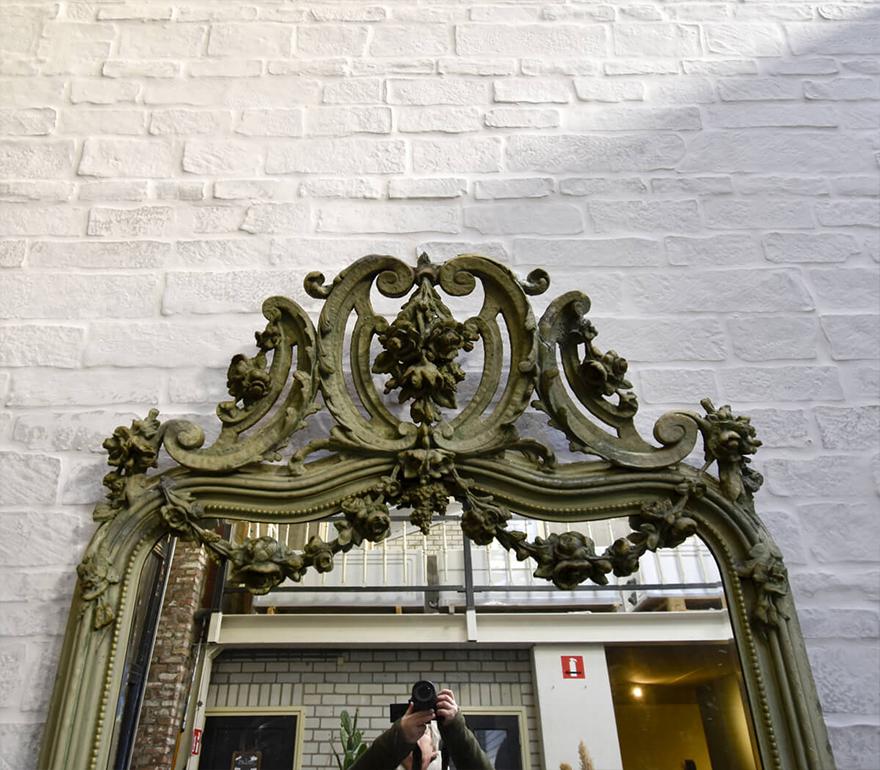 Facetté Antique Mirror 19ème siècle en vente
