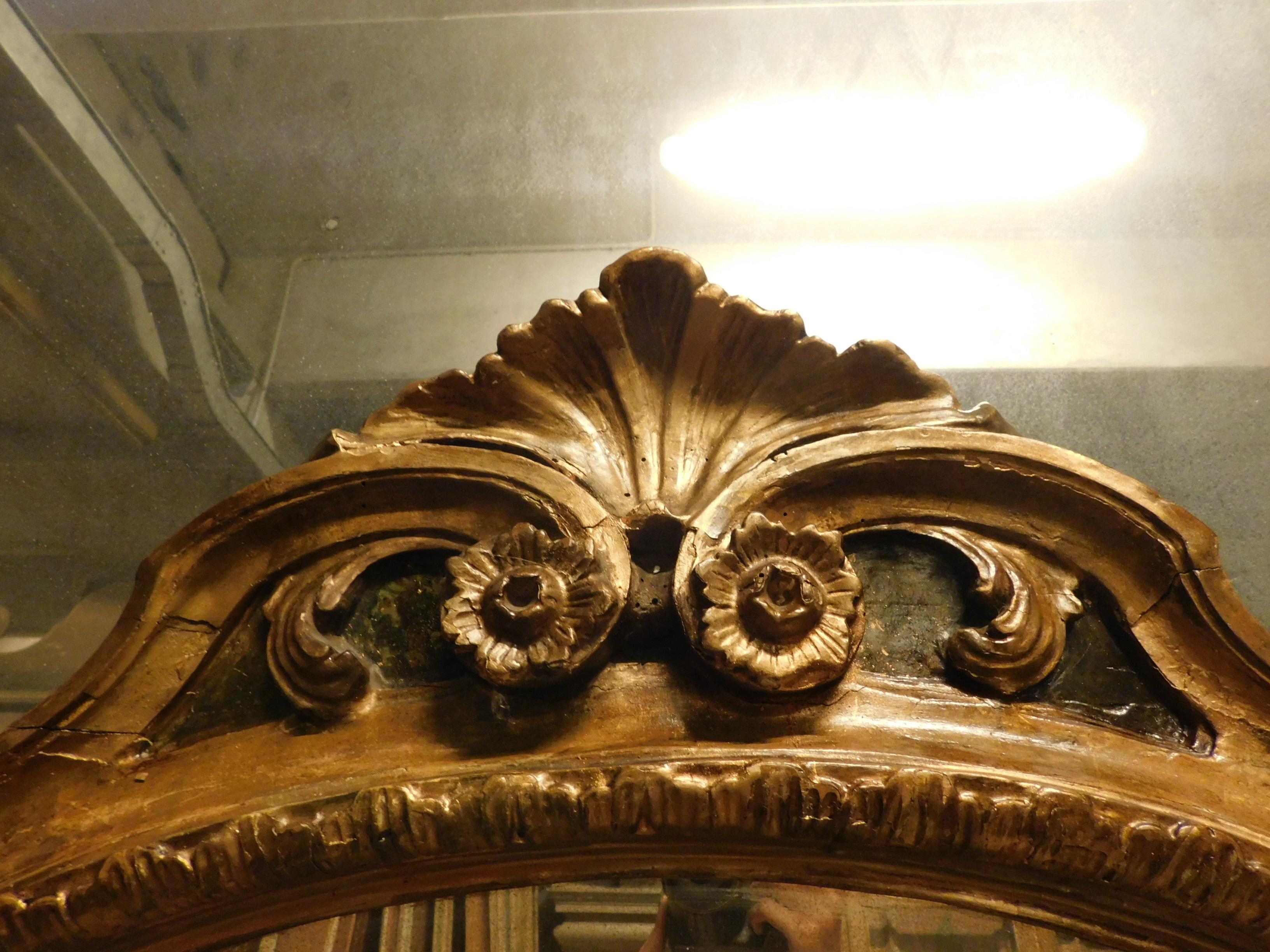 Miroir ancien en bois doré et laqué, 19ème siècle, Italie Bon état - En vente à Cuneo, Italy (CN)