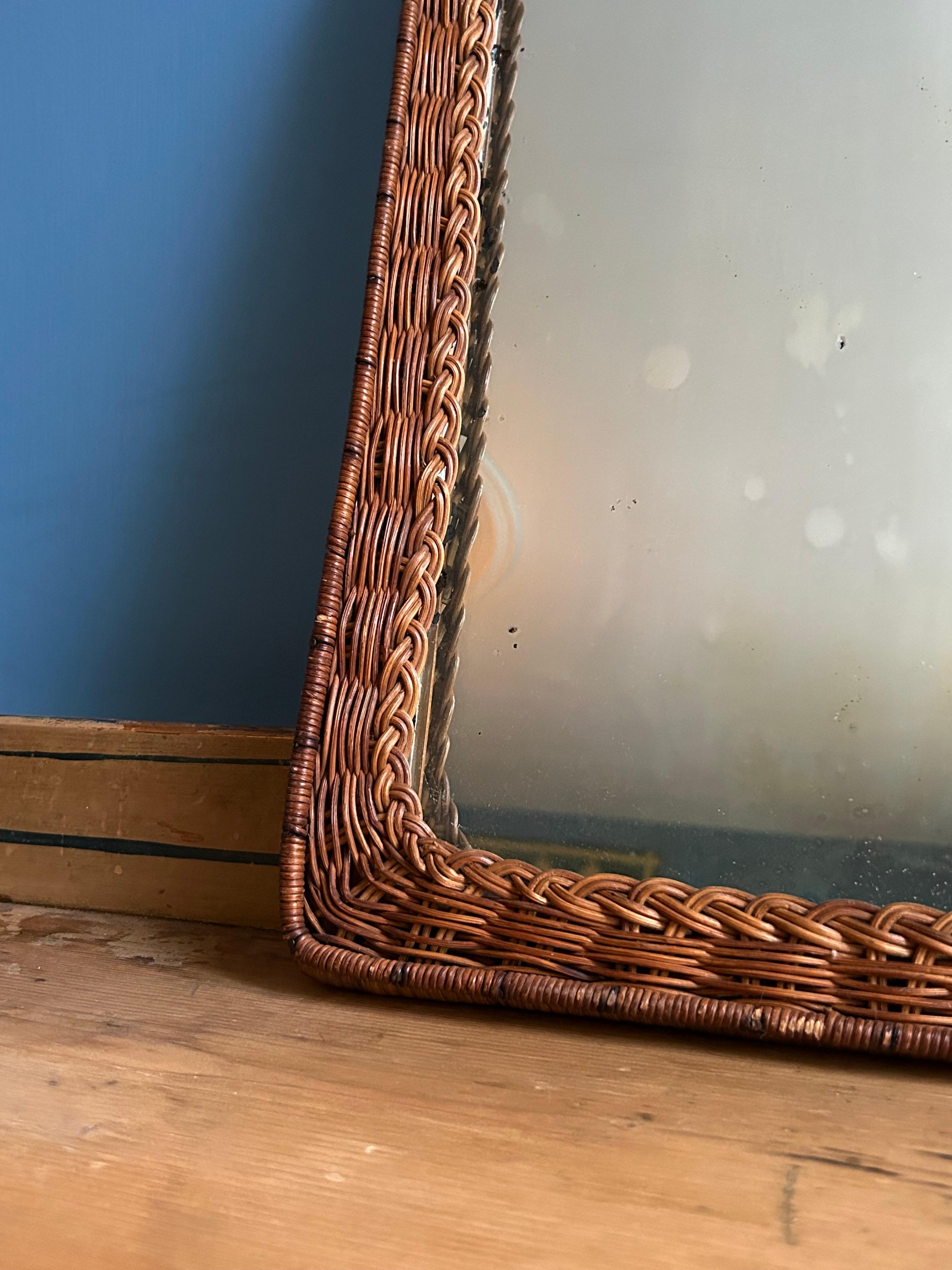 Antique MIrror in Rattan Frame, Italy, Late 19th Century In Good Condition For Sale In Copenhagen K, DK