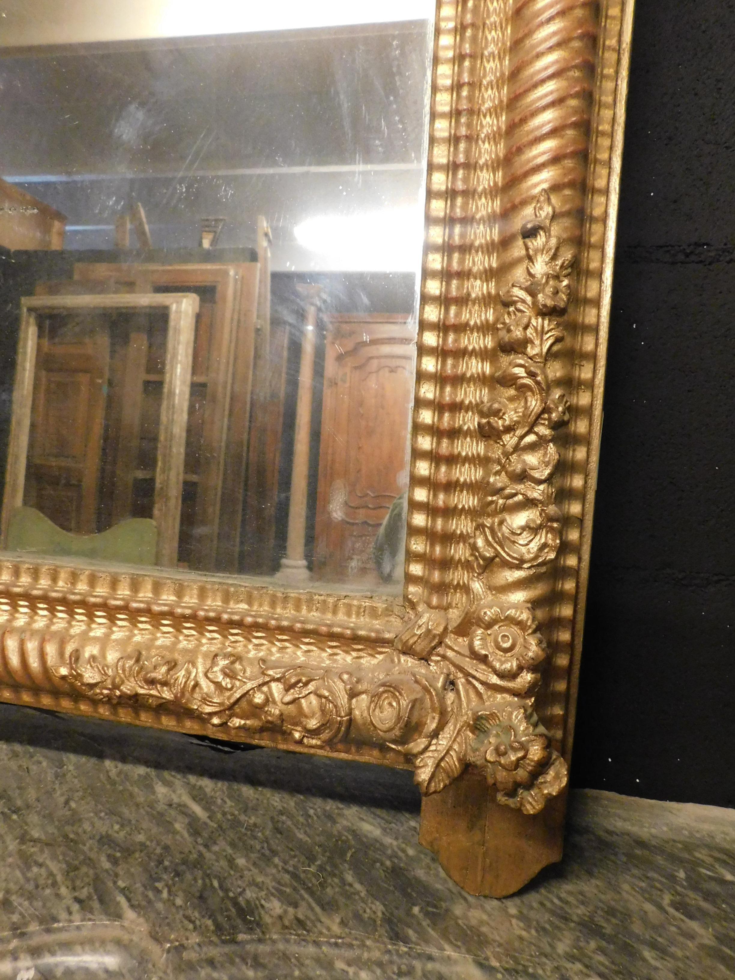 Antique Mirror with Carved and Gilded Rib, Leaves and Frames, 19th Century Italy 1