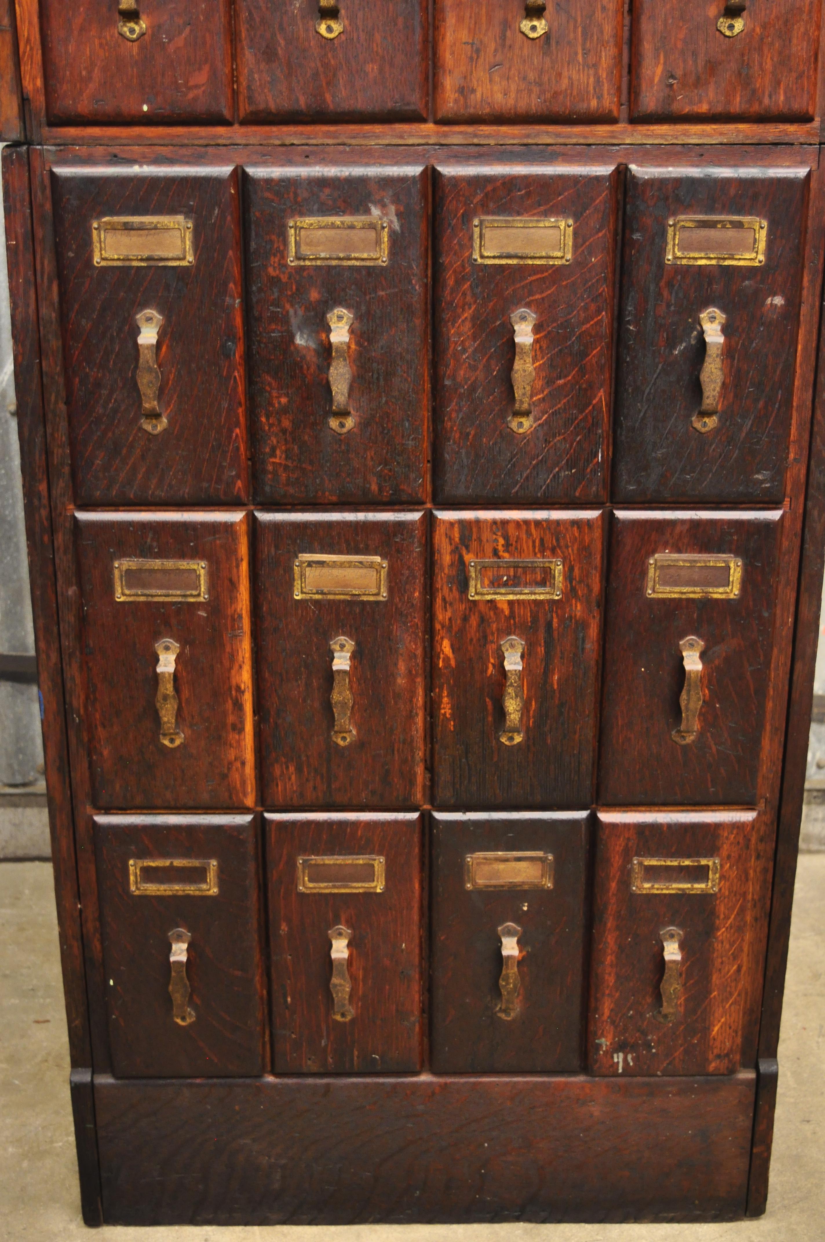 Antique Mission Arts & Crafts Stacked Macey 24-Drawer Library File Cabinet In Good Condition In Philadelphia, PA