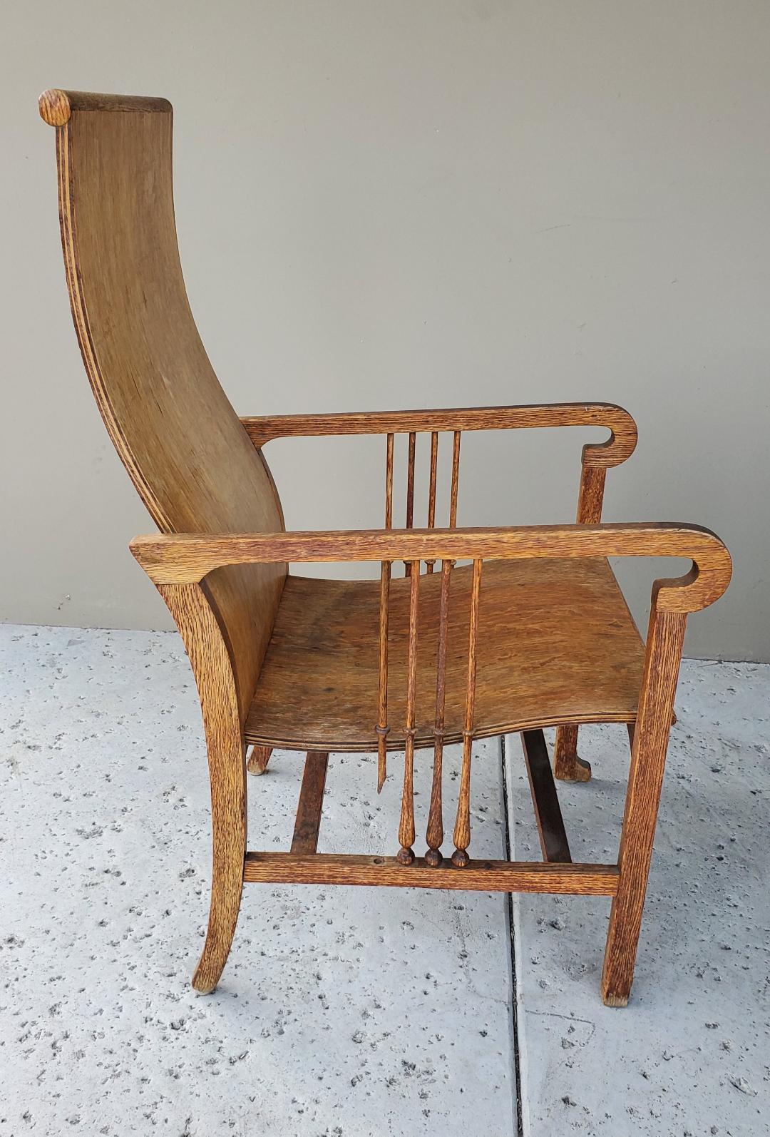 Antique Mission Arts & Crafts Craftsman Quarter Sawn Oak Tall Back Resting Chair For Sale 7