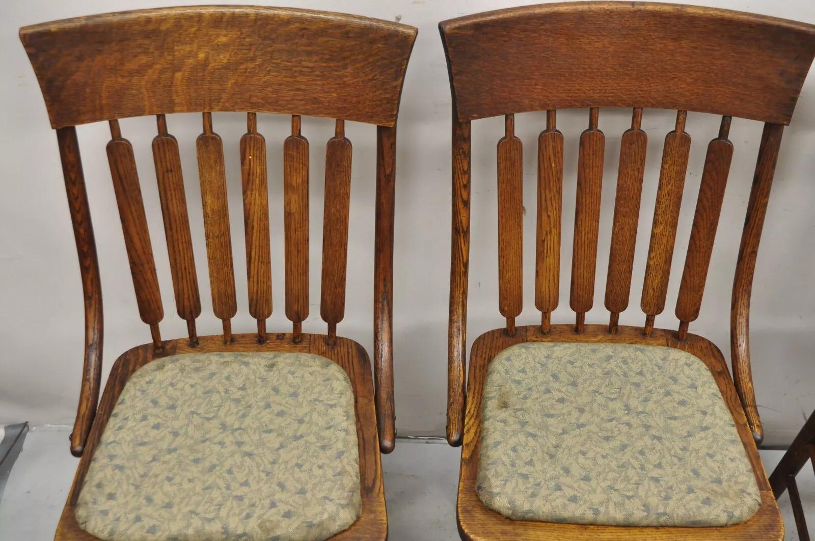 Antique Mission Arts & Crafts Oak Bentwood Slat Back Dining Chairs - Set of 4 In Good Condition For Sale In Philadelphia, PA