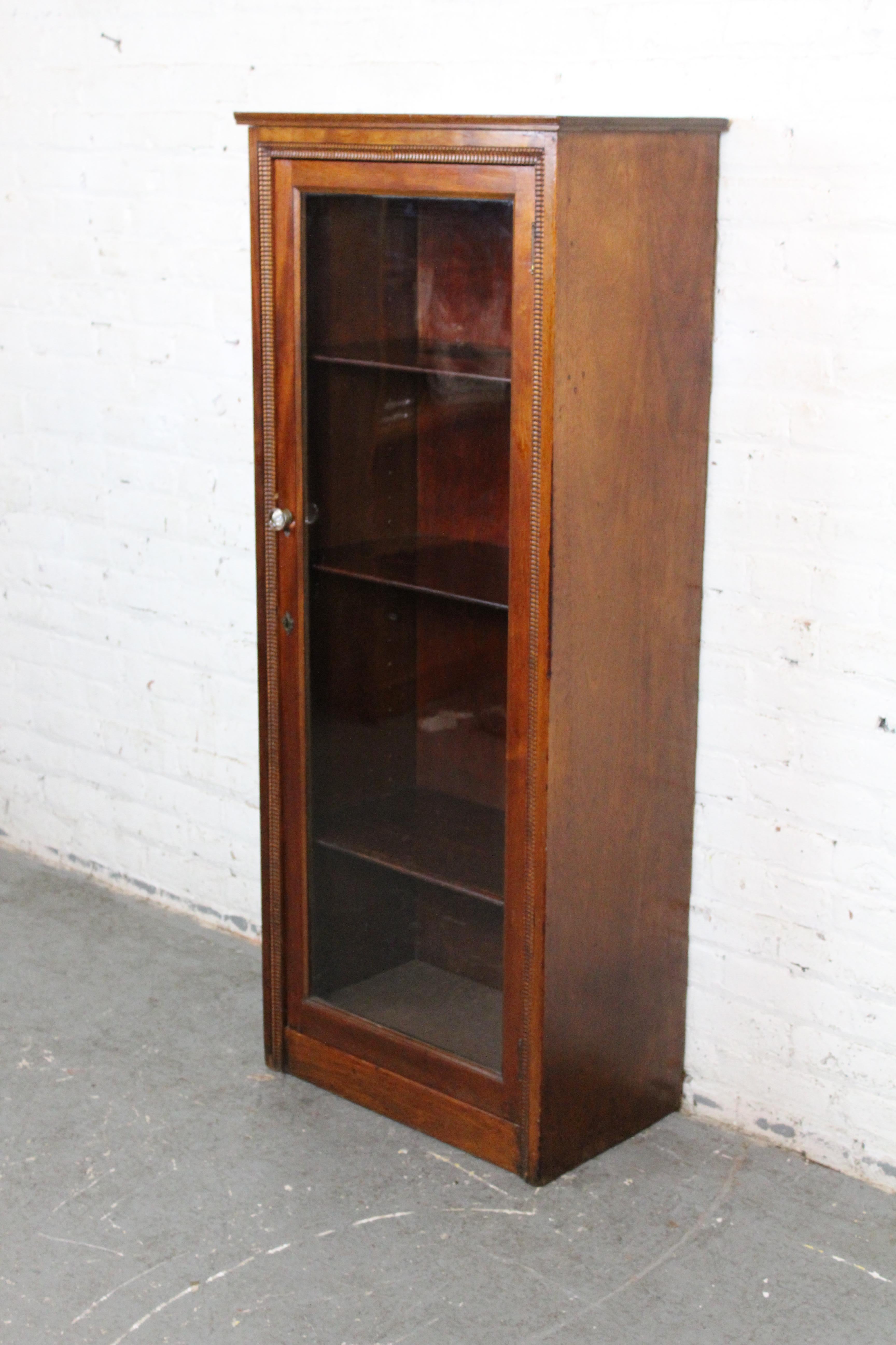 Antiguo mueble bar Mission Oak Arts & Crafts Artes y manualidades en venta