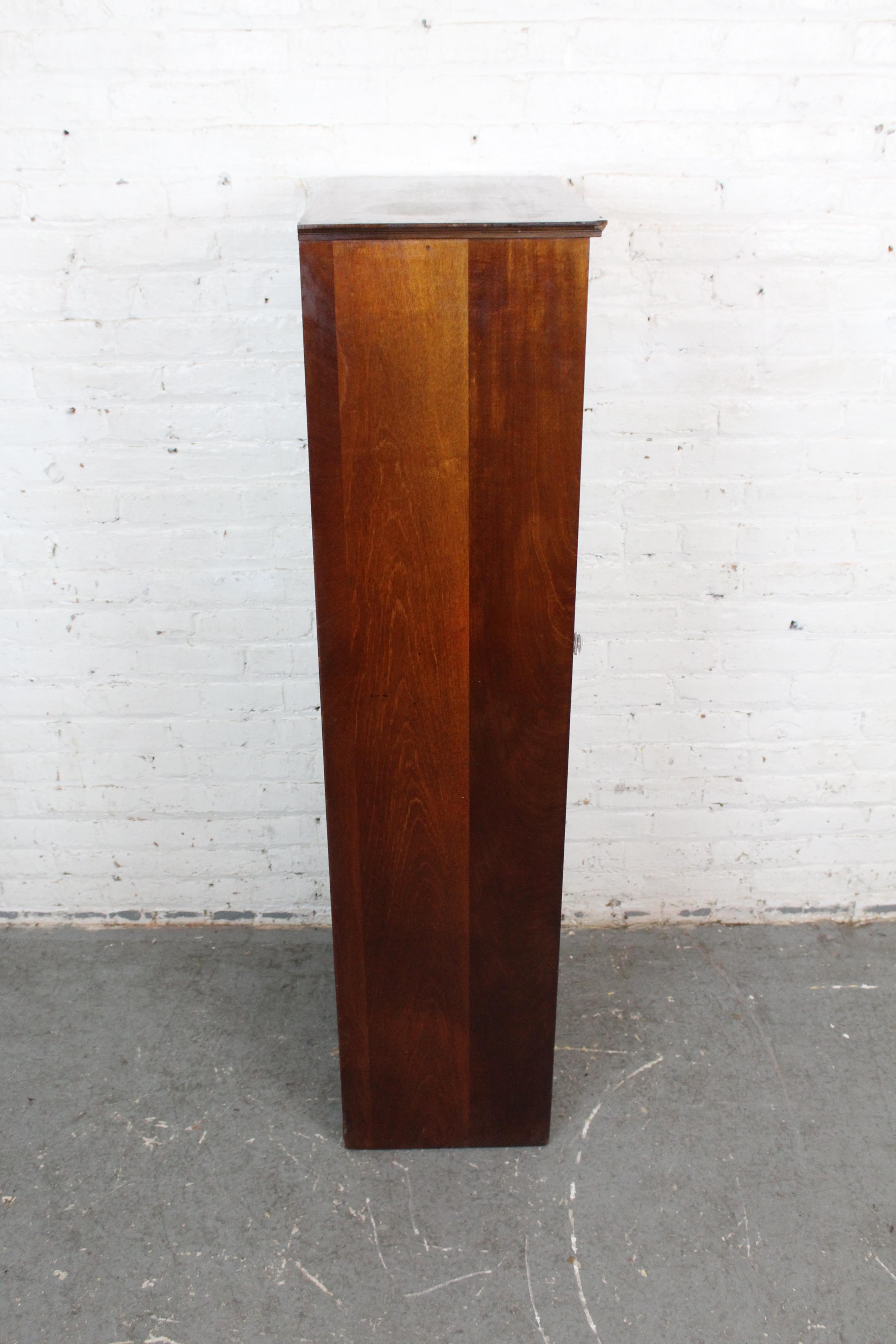 Antiguo mueble bar Mission Oak Arts & Crafts en Bueno estado para la venta en Brooklyn, NY