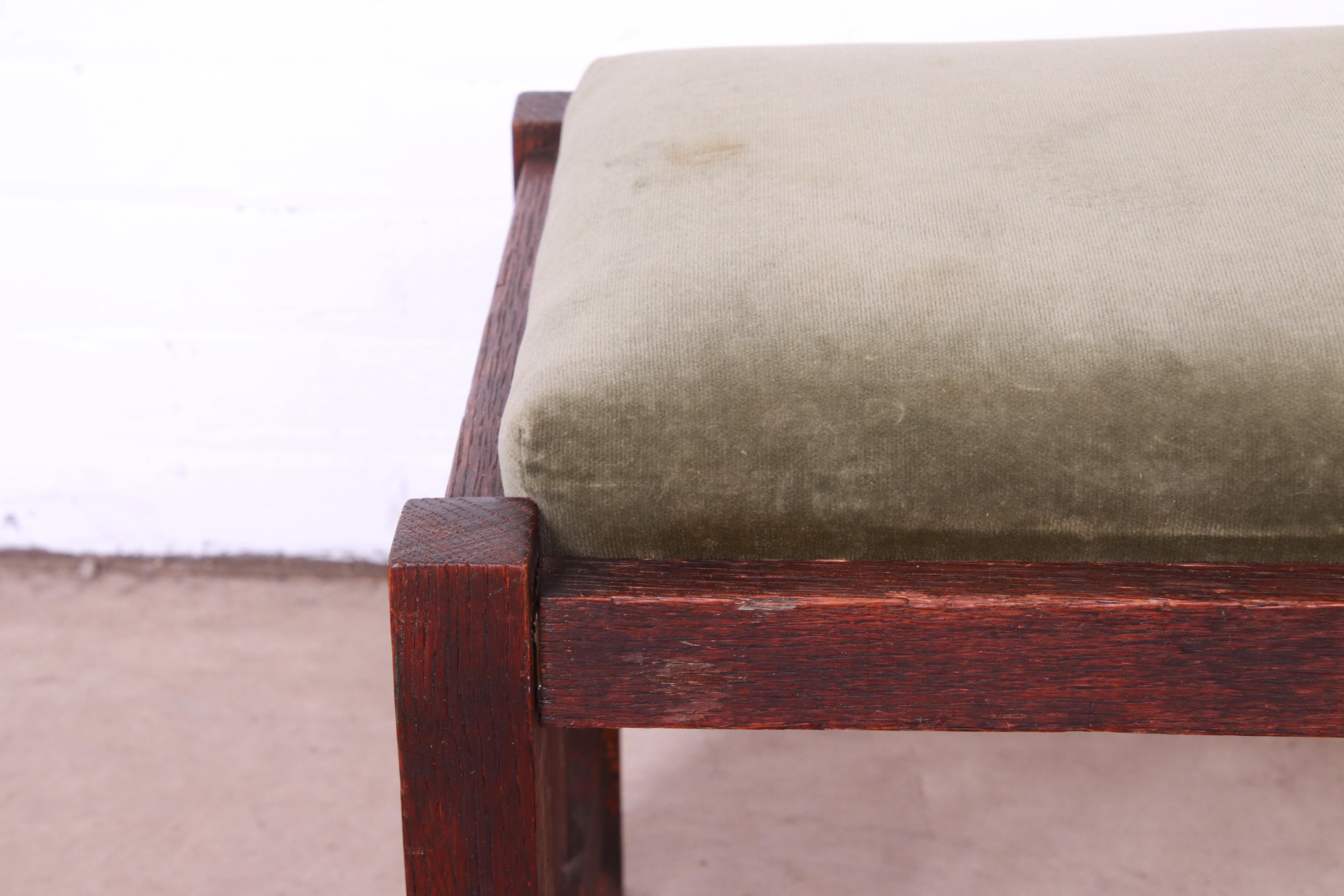 20th Century Antique Mission Oak Arts & Crafts Footstool or Ottoman Attributed to Stickley