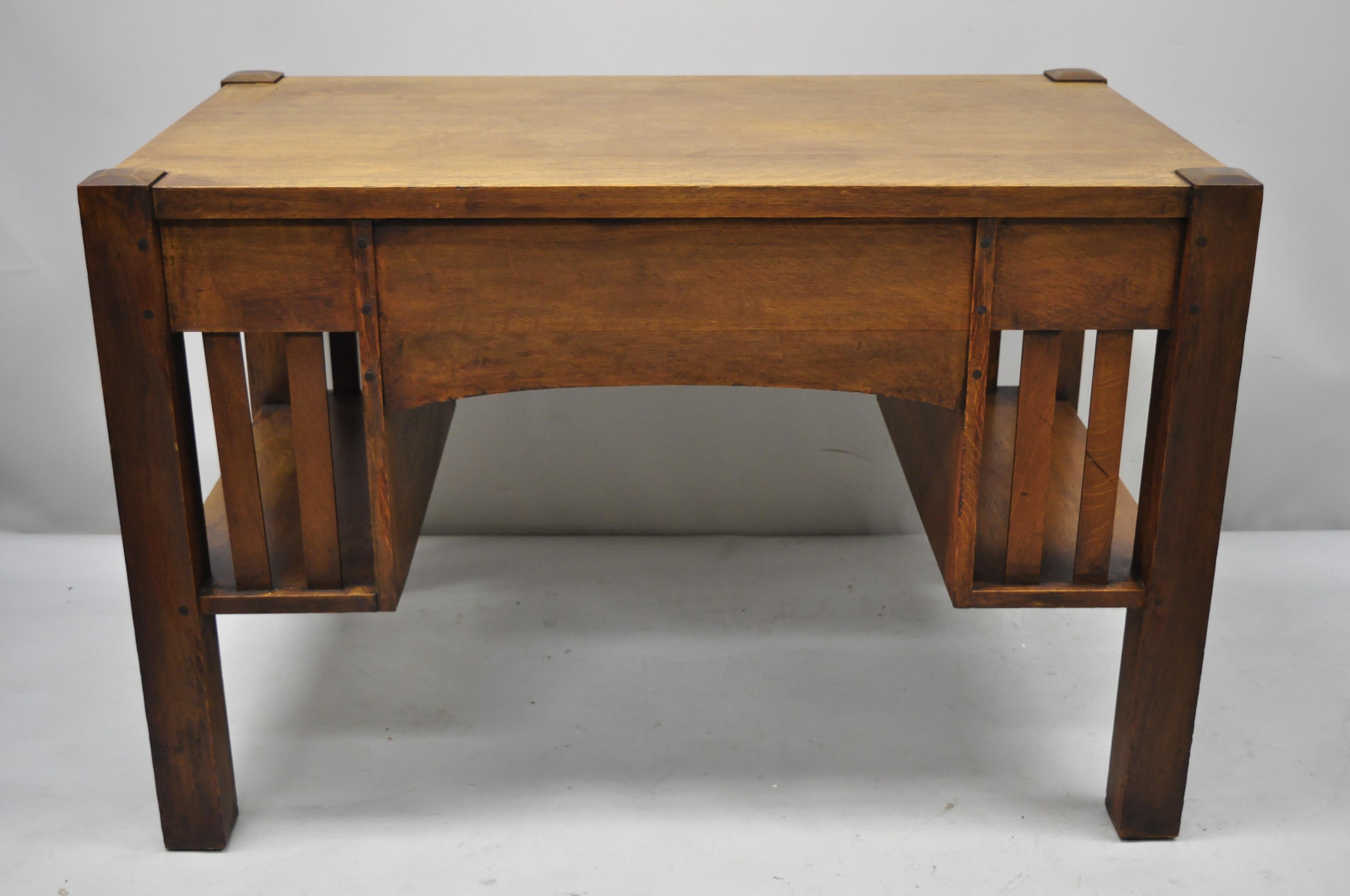 Early 20th Century Antique Mission Oak Arts & Crafts Library Desk Table Bookcase Sides