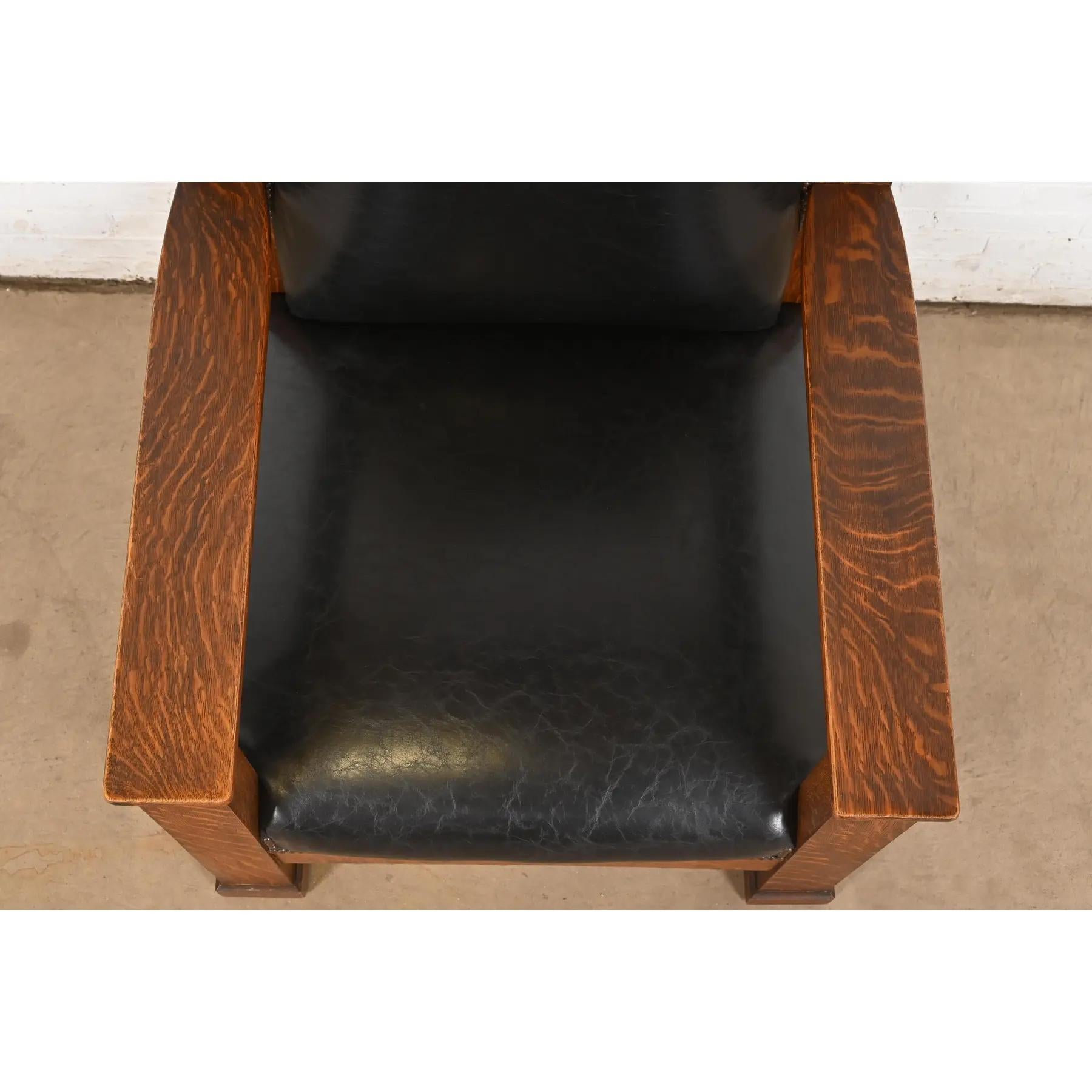 Silla de trono monumental antigua Mission Arts & Crafts de roble, circa 1900 en venta 1