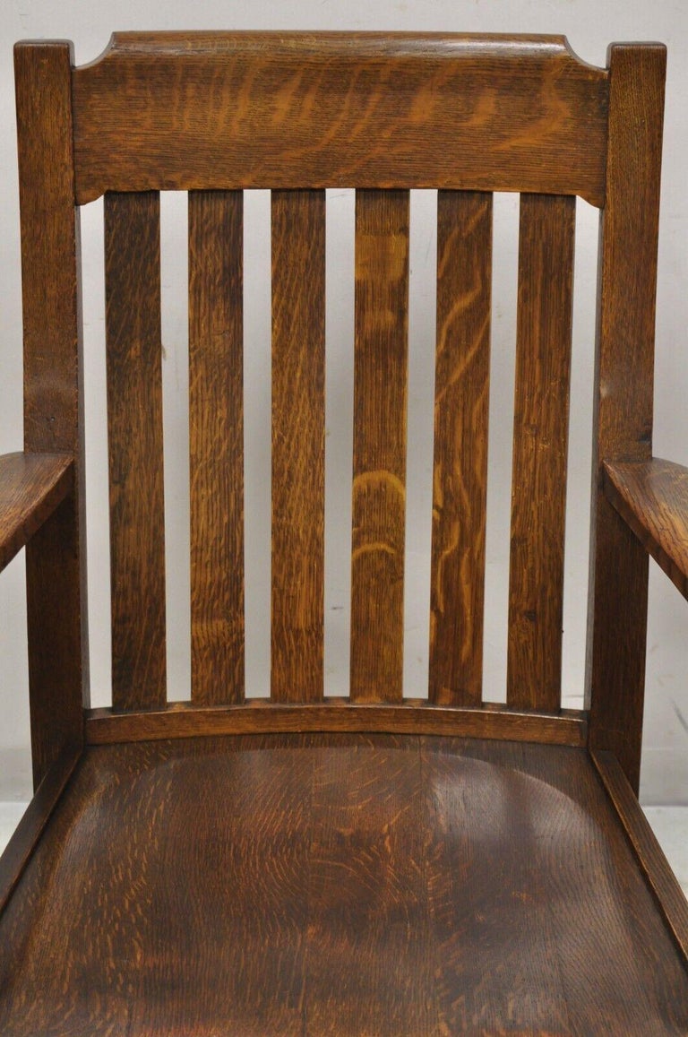 Antique Mission Oak Arts & Crafts Stickley Style Rocker Rocking Chair In Good Condition For Sale In Philadelphia, PA