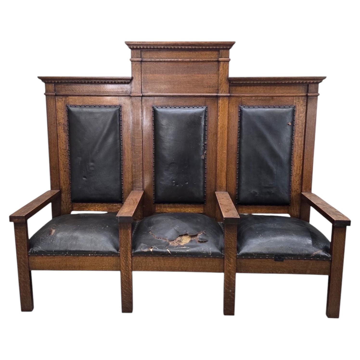 What is a Windsor bench?