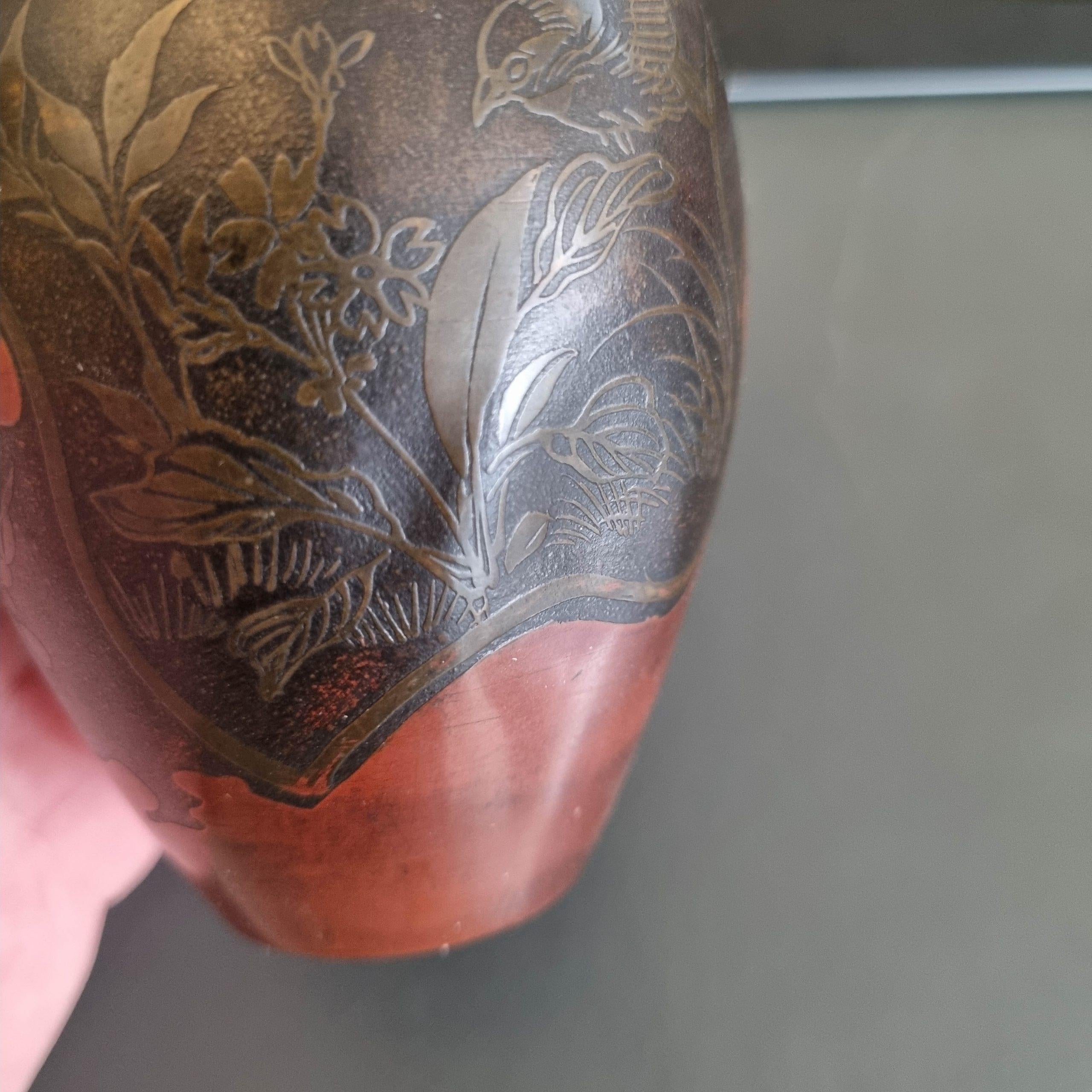 Antico vaso giapponese in metallo misto bronzo Giappone 19/20° secolo in vendita 2