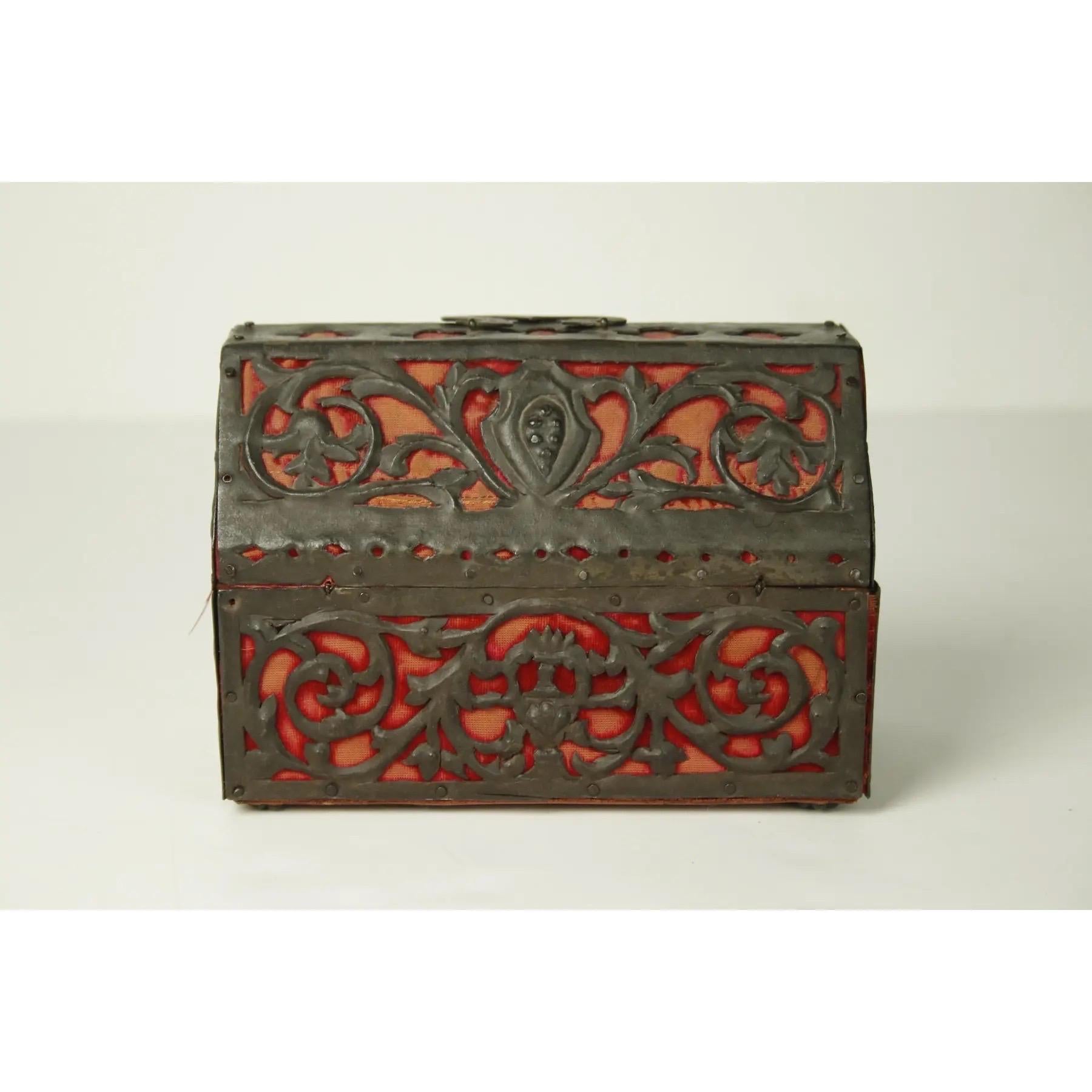 Antique Mizner Spanish Box Circa 1800 In Good Condition For Sale In Sarasota, FL