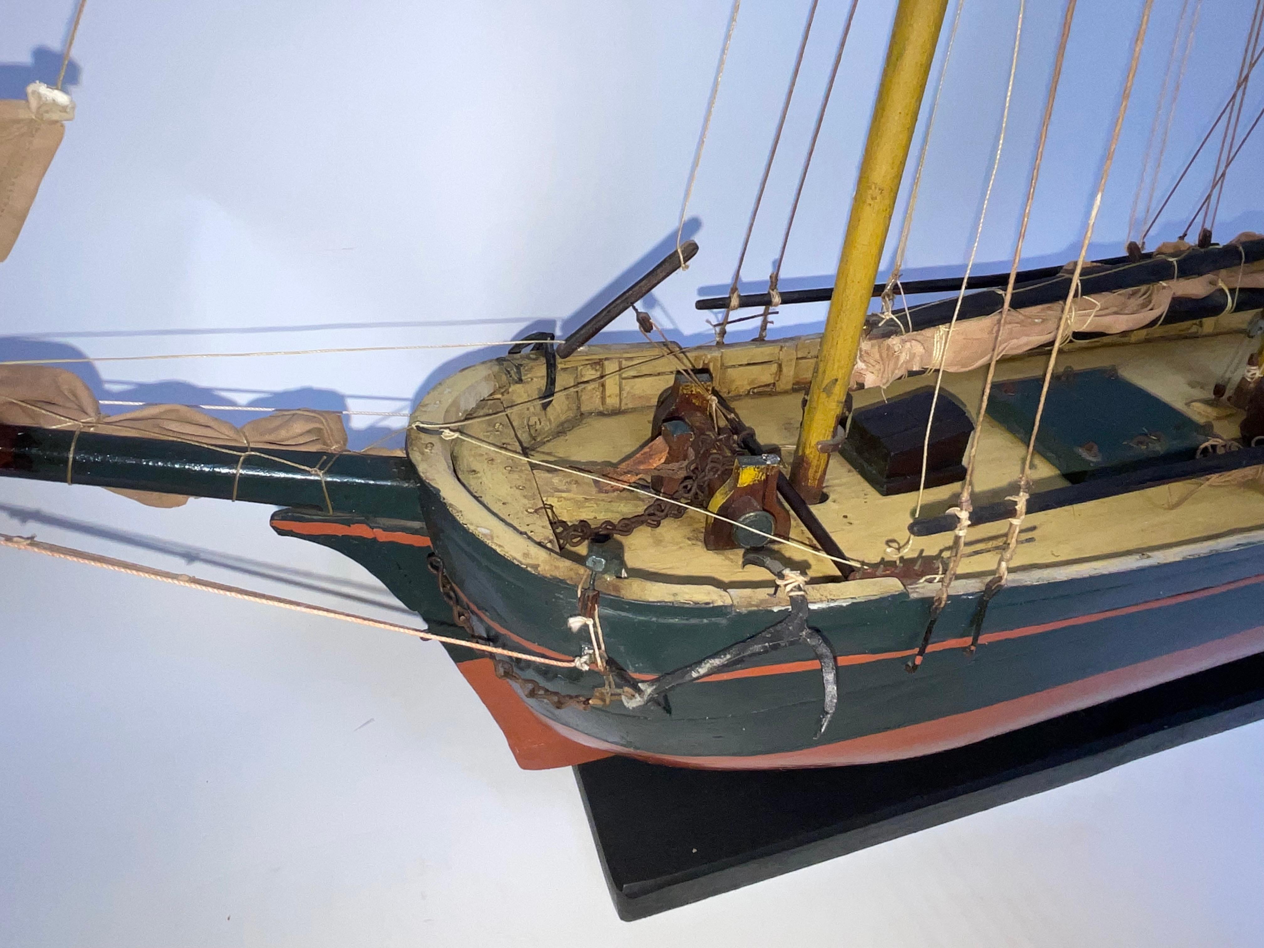 Antique Model of an Eastport Pinky Fishing Schooner For Sale 6