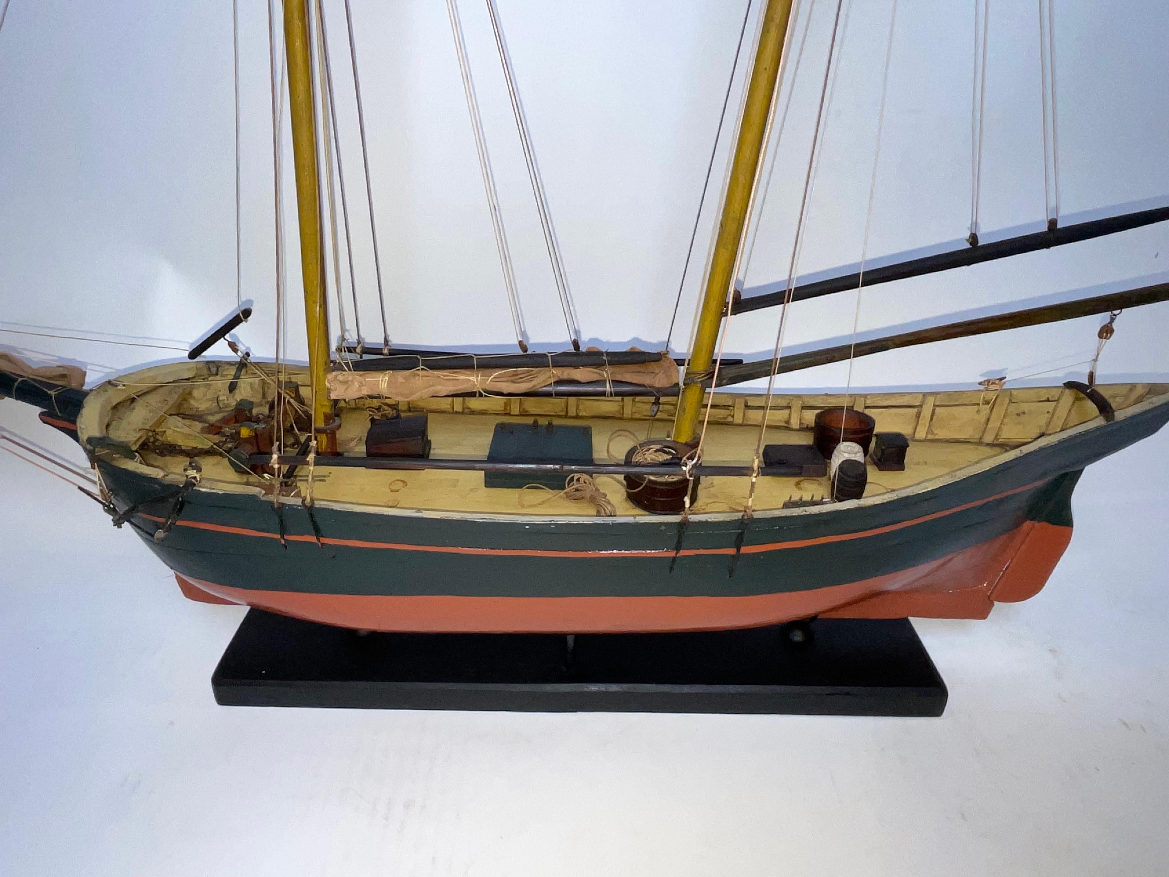 Antique Model of an Eastport Pinky Fishing Schooner For Sale 7