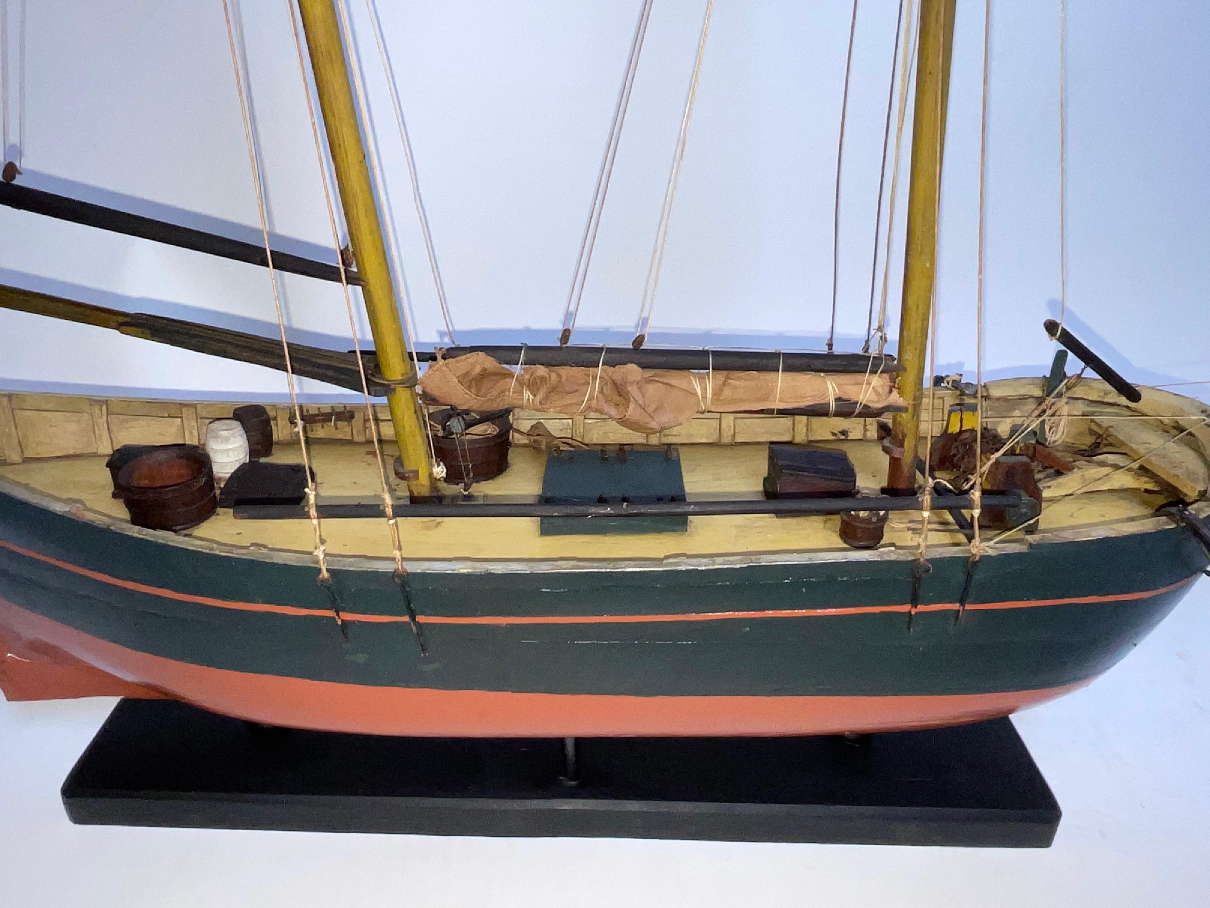 Mid-20th Century Antique Model of an Eastport Pinky Fishing Schooner For Sale