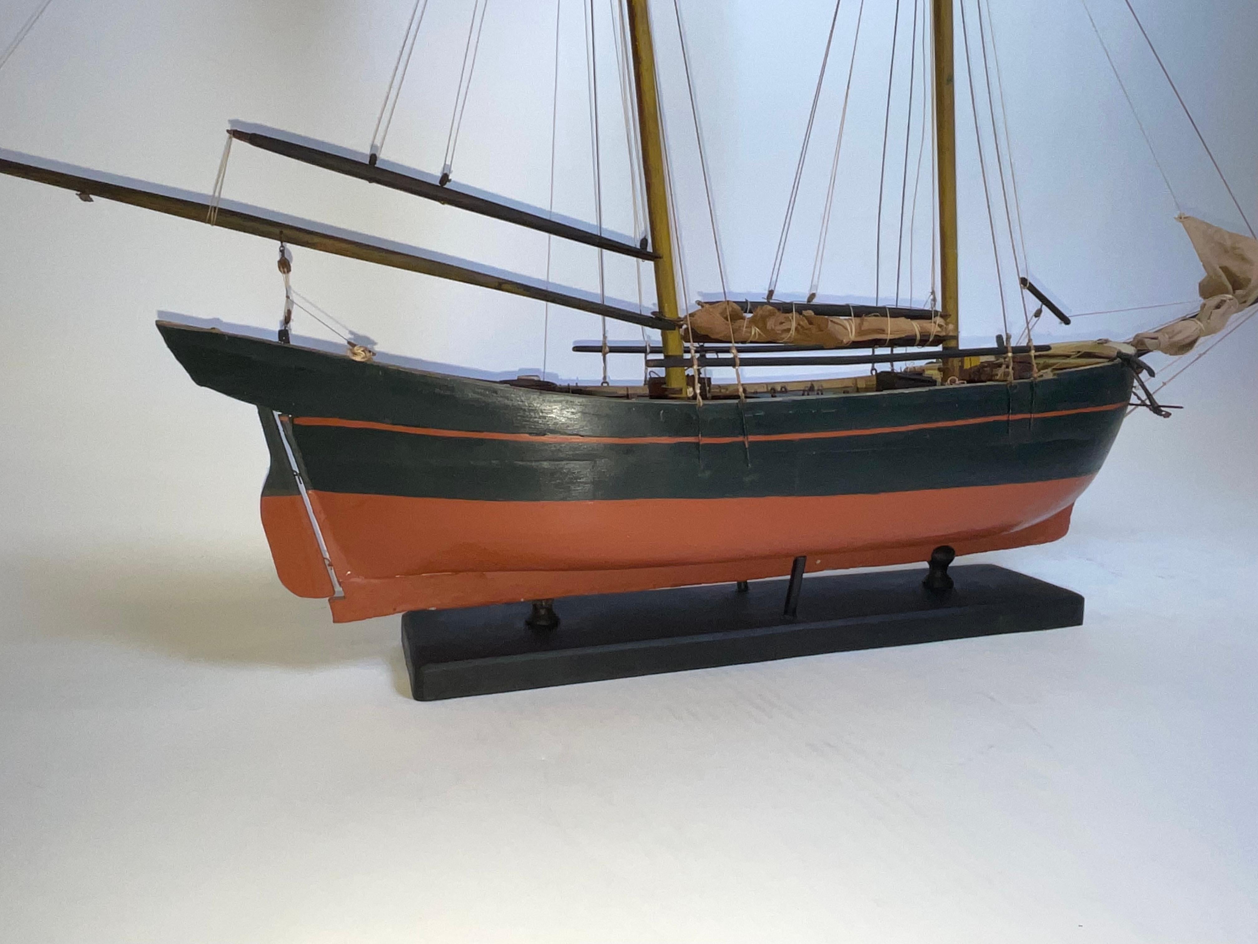 Antique Model of an Eastport Pinky Fishing Schooner For Sale 3