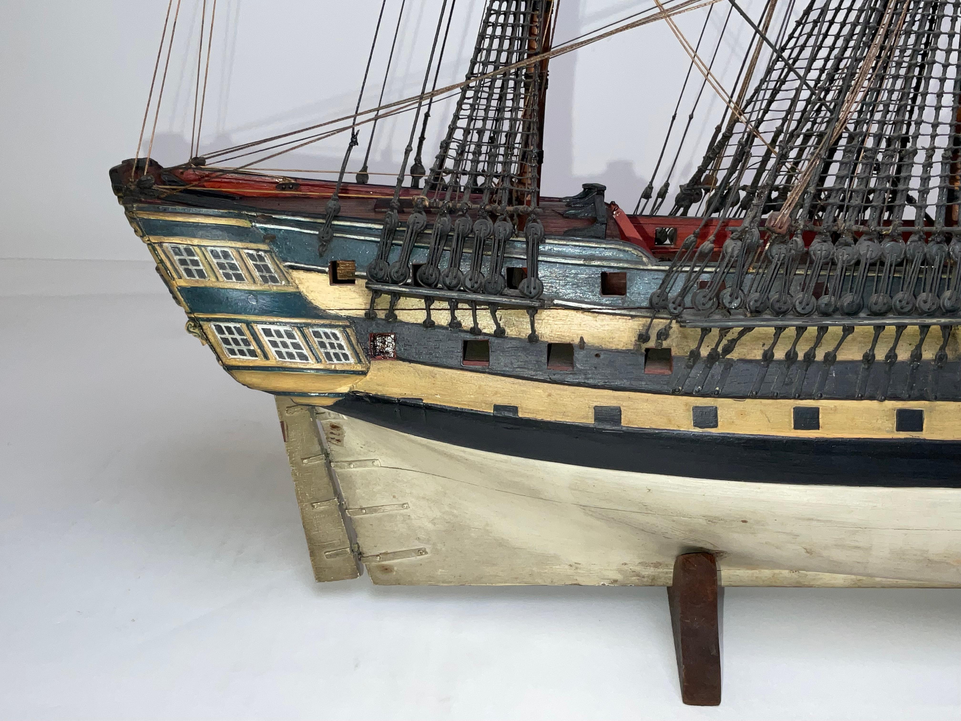 Modèle ancien d'une frise anglaise en vente 6