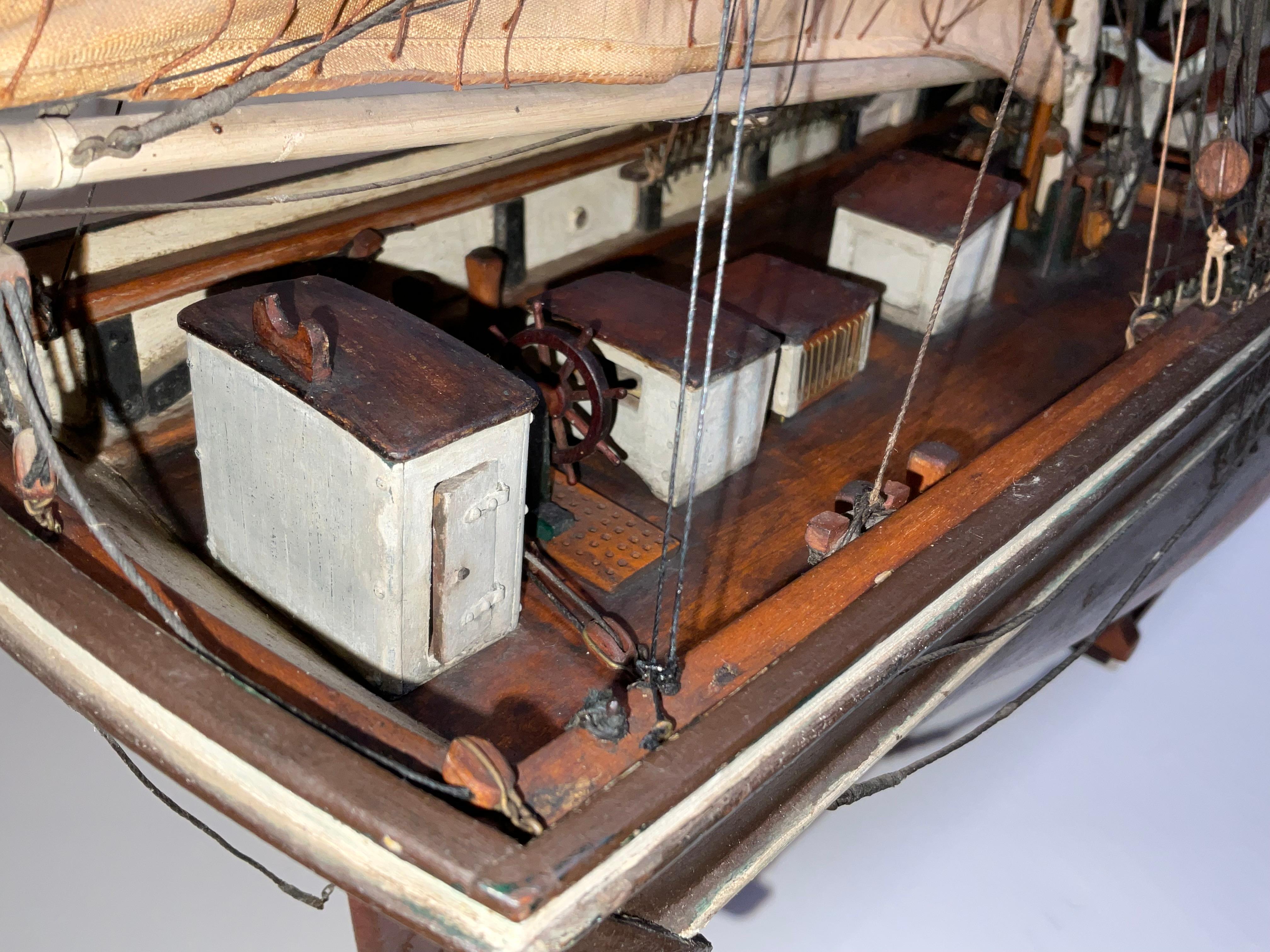 Antico modello del brigantino Bertha in vendita 12