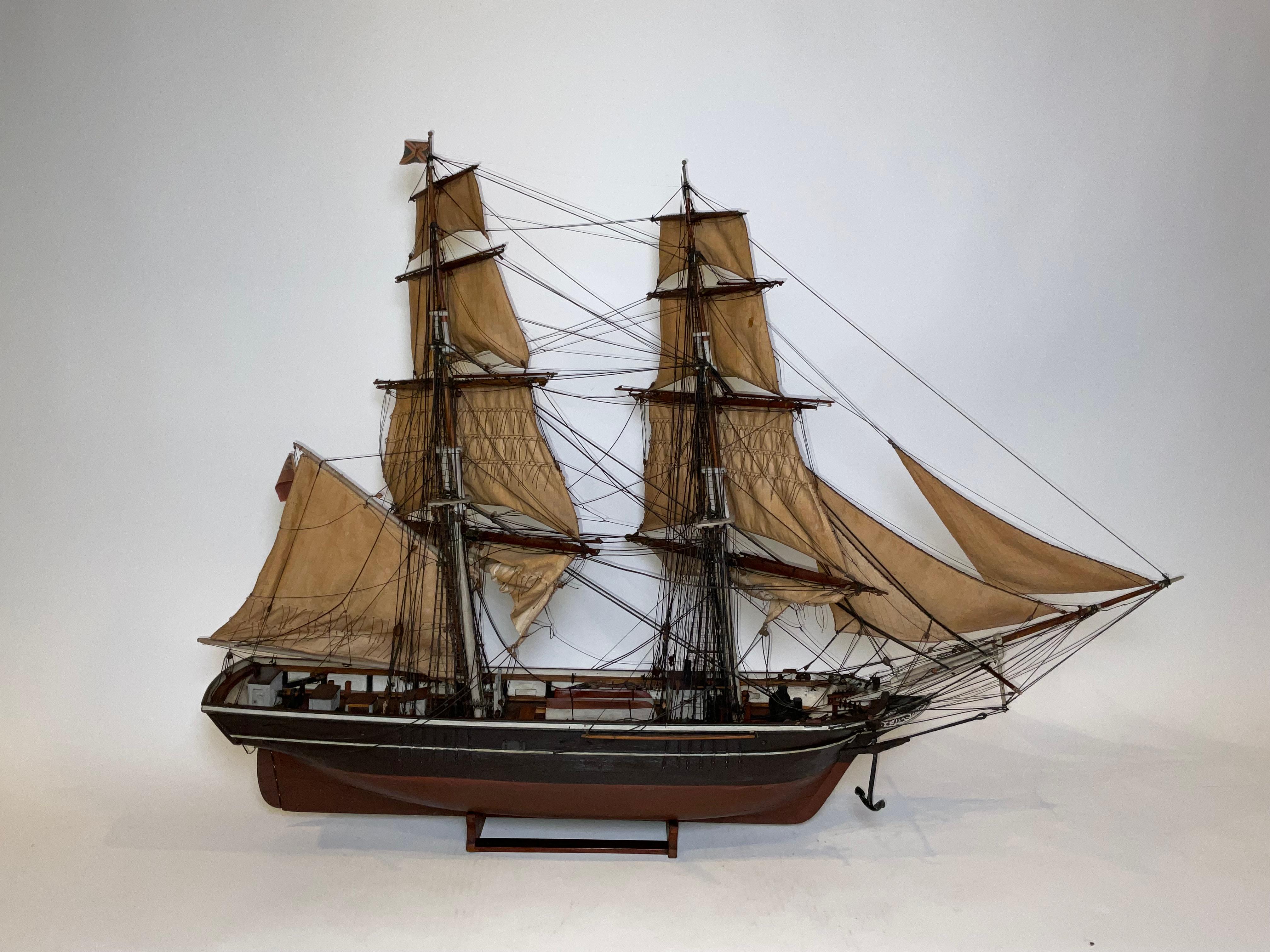 Nordamericano Antico modello del brigantino Bertha in vendita
