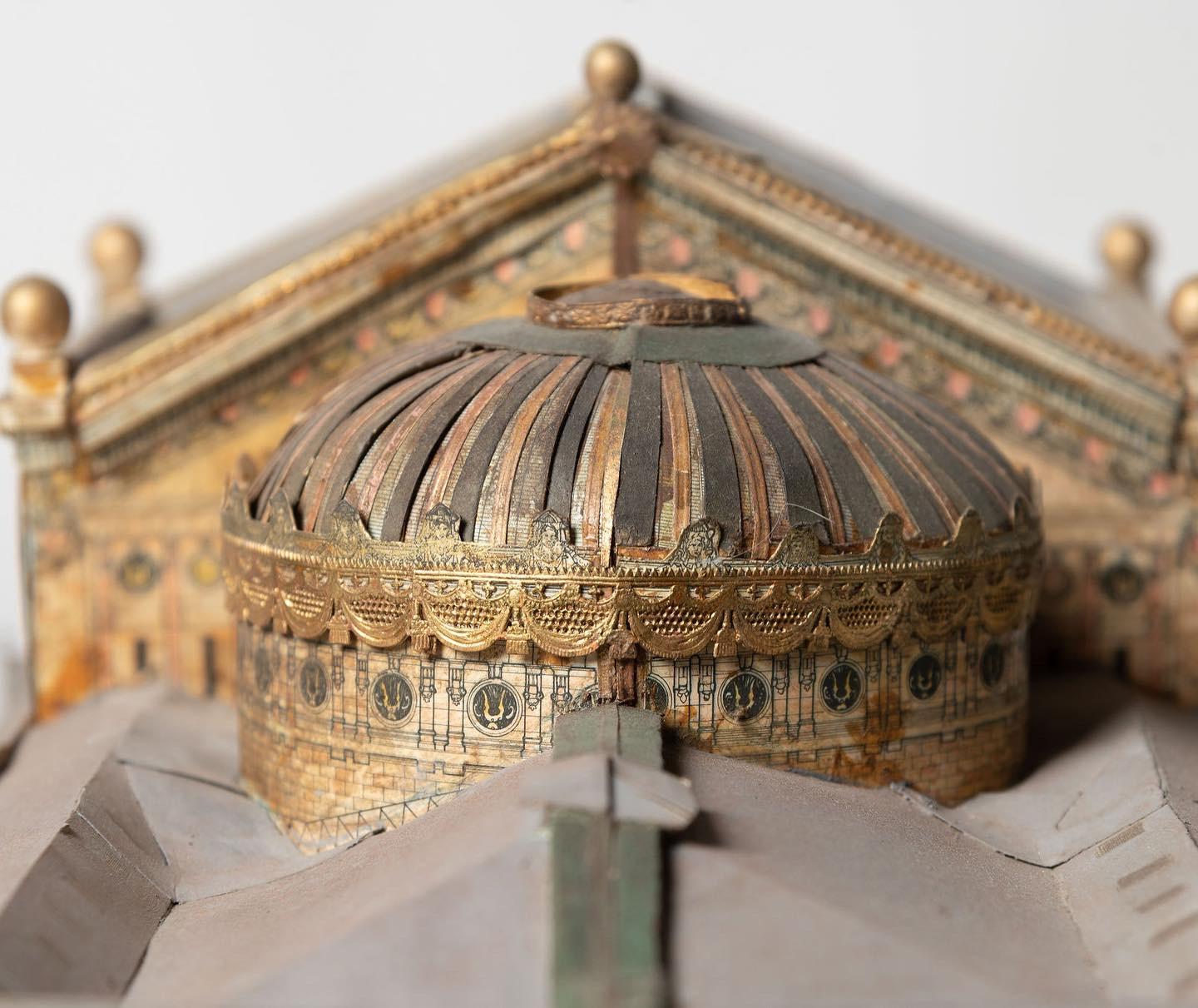 Antique model of the Paris Opera House, French, decorative model For Sale 2