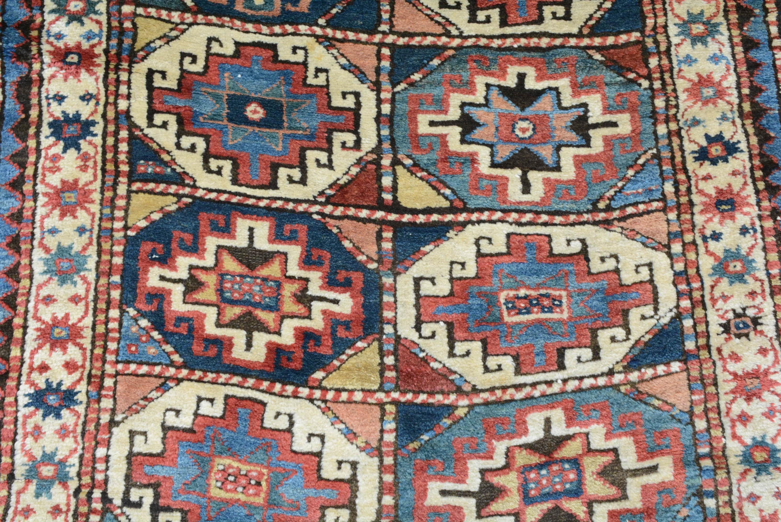 Kazakh Chemin de table antique Moghan Kazak en vente