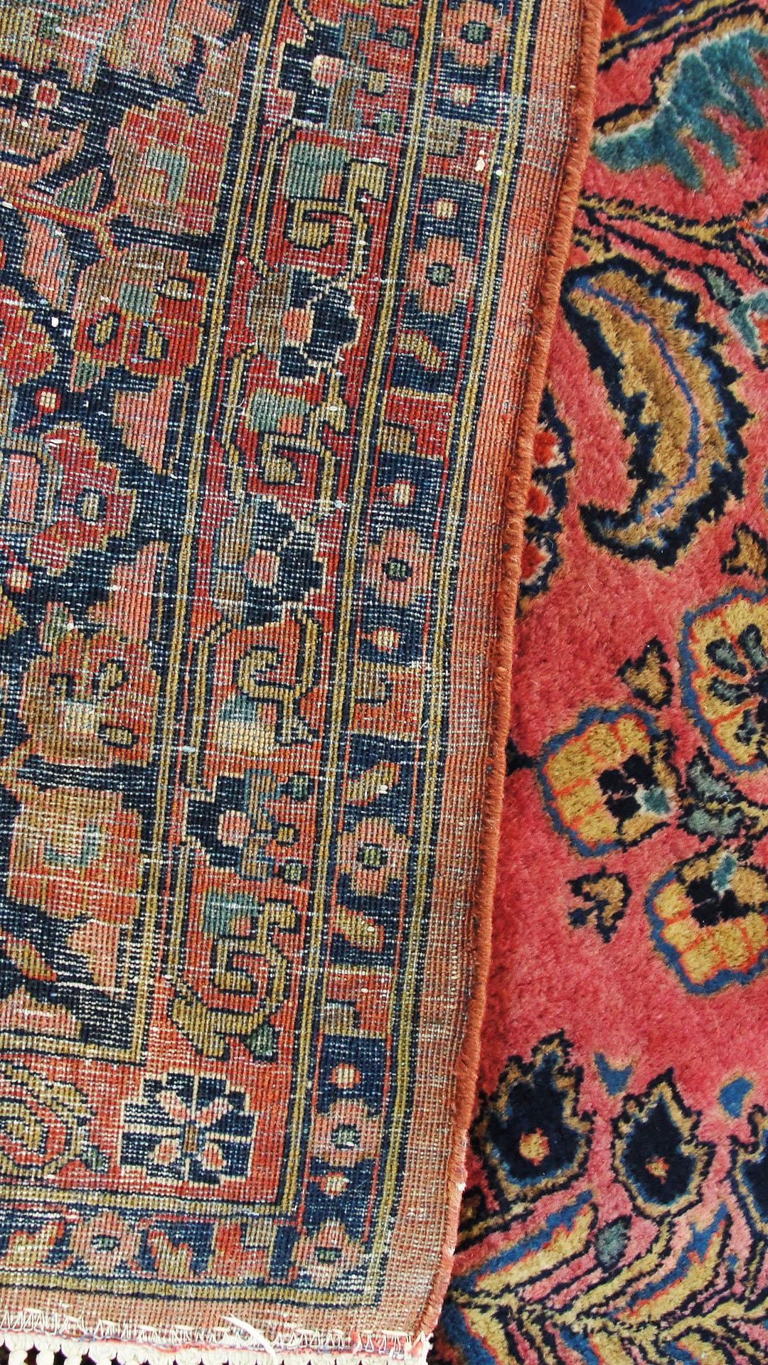 Sarouk Farahan Antique Mohajeran Sarouk Carpet