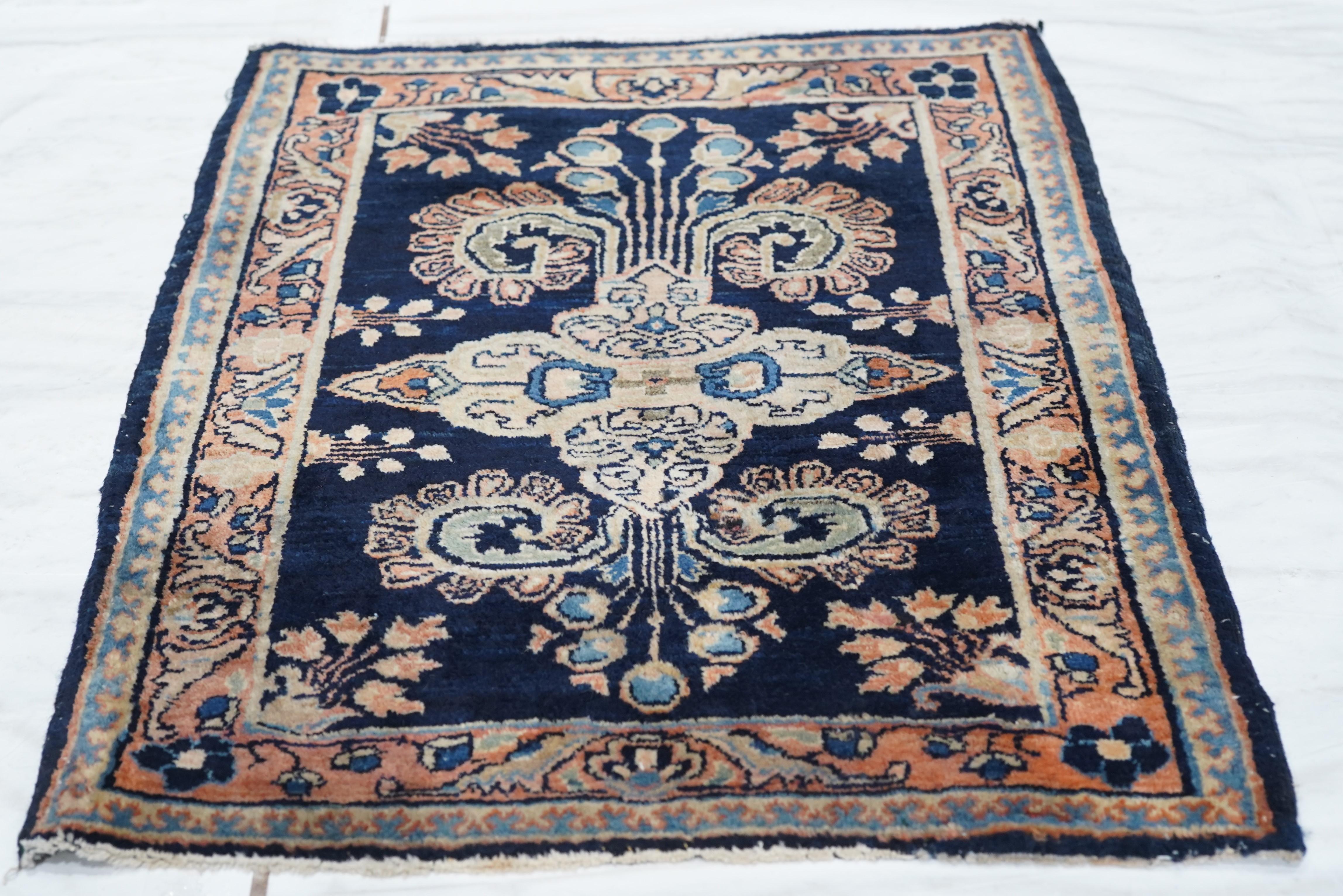Antique Mohajeran Sarouk Rug For Sale 3