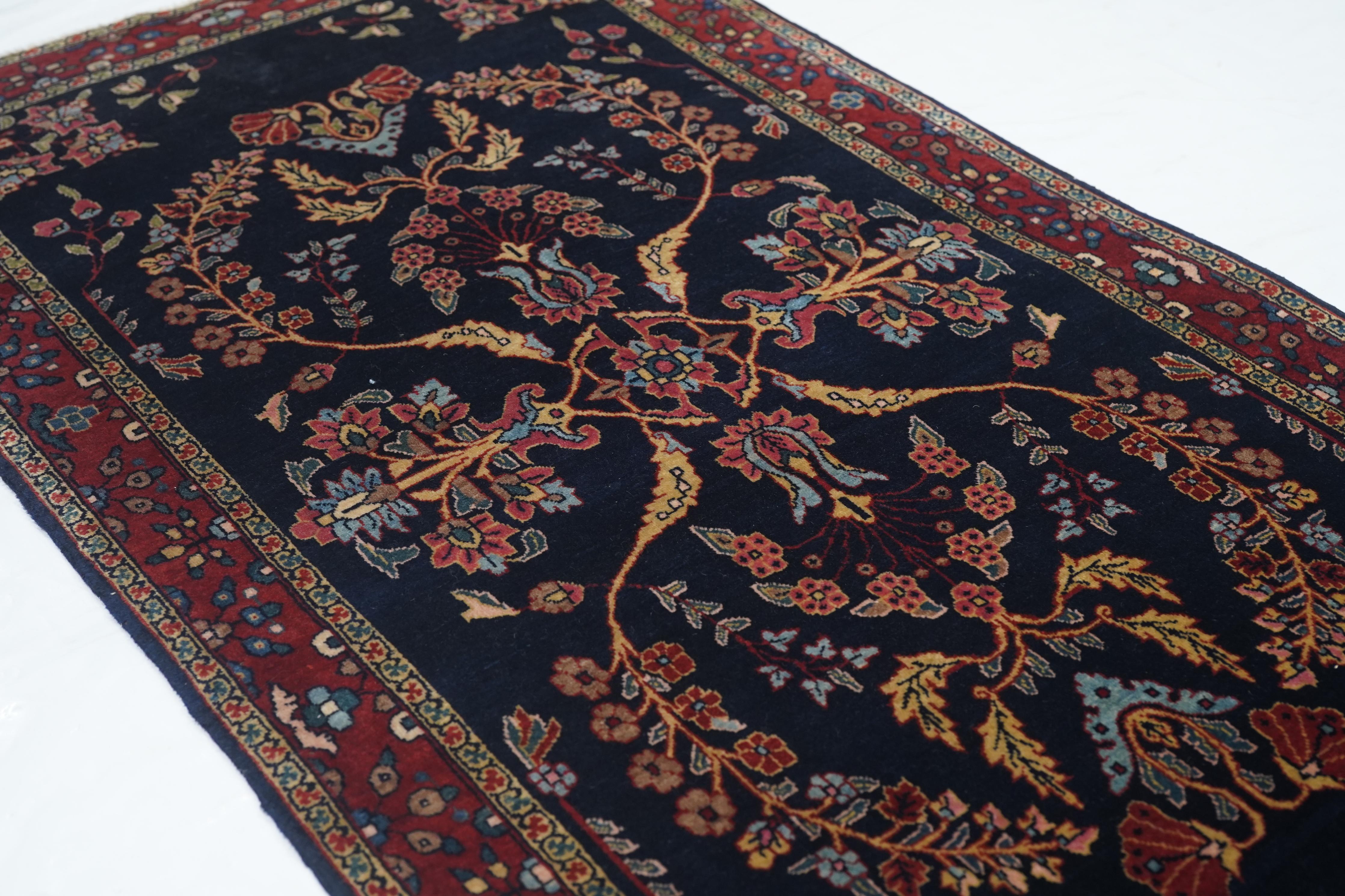 Antiker Mohajeran Sarouk-Teppich 2'5'' x 4'9'' (Frühes 20. Jahrhundert) im Angebot
