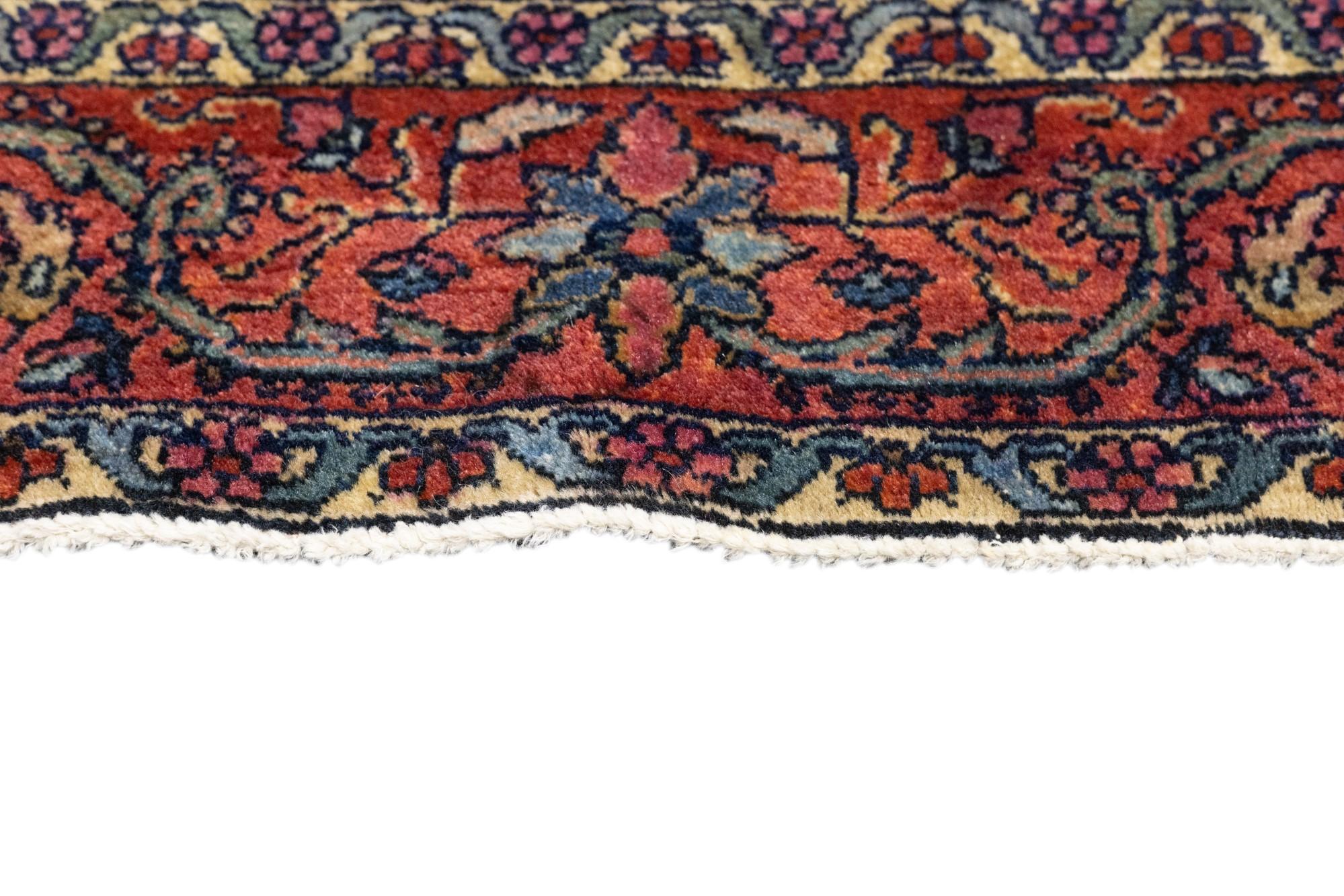 Tapis Mohajeran Sarouk ancien 3'4'' x 4'10'' Bon état - En vente à New York, NY