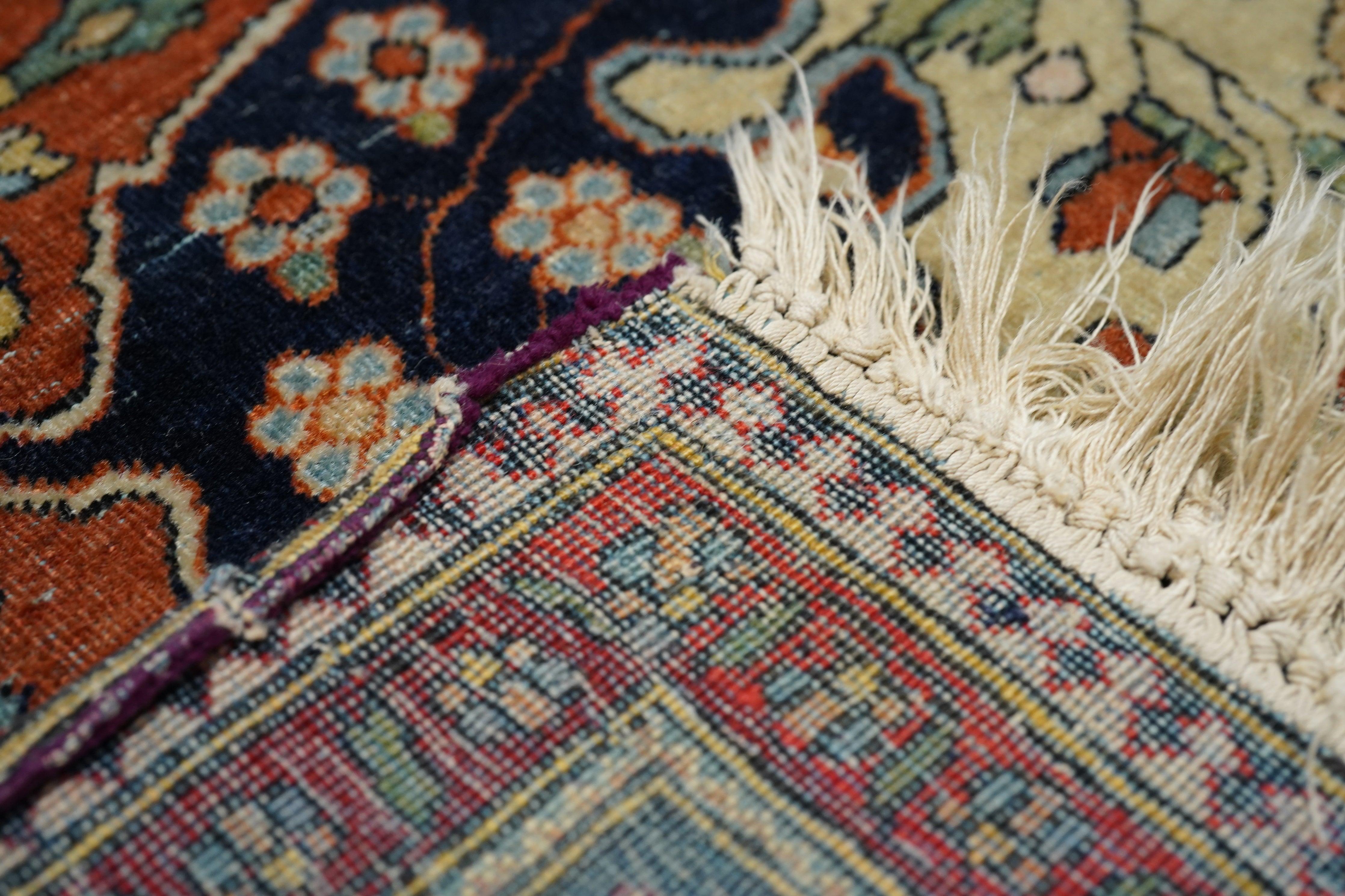 Antiker Mohtasham Kashan-Teppich 4'1'' x 6'8'' im Zustand „Gut“ im Angebot in New York, NY