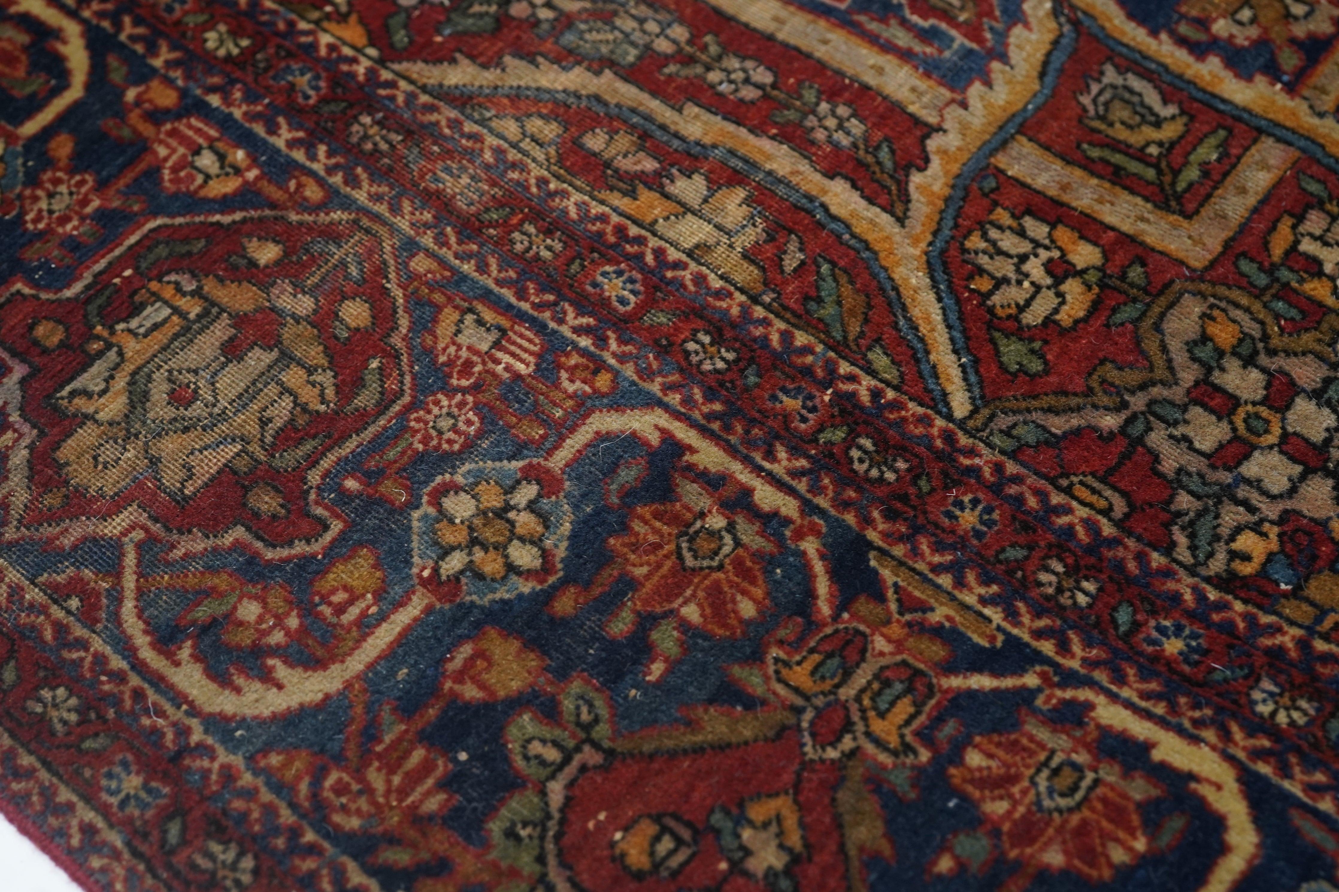 Antique Mohtasham Kashan Rug 4'2'' x 6'6'' For Sale 1