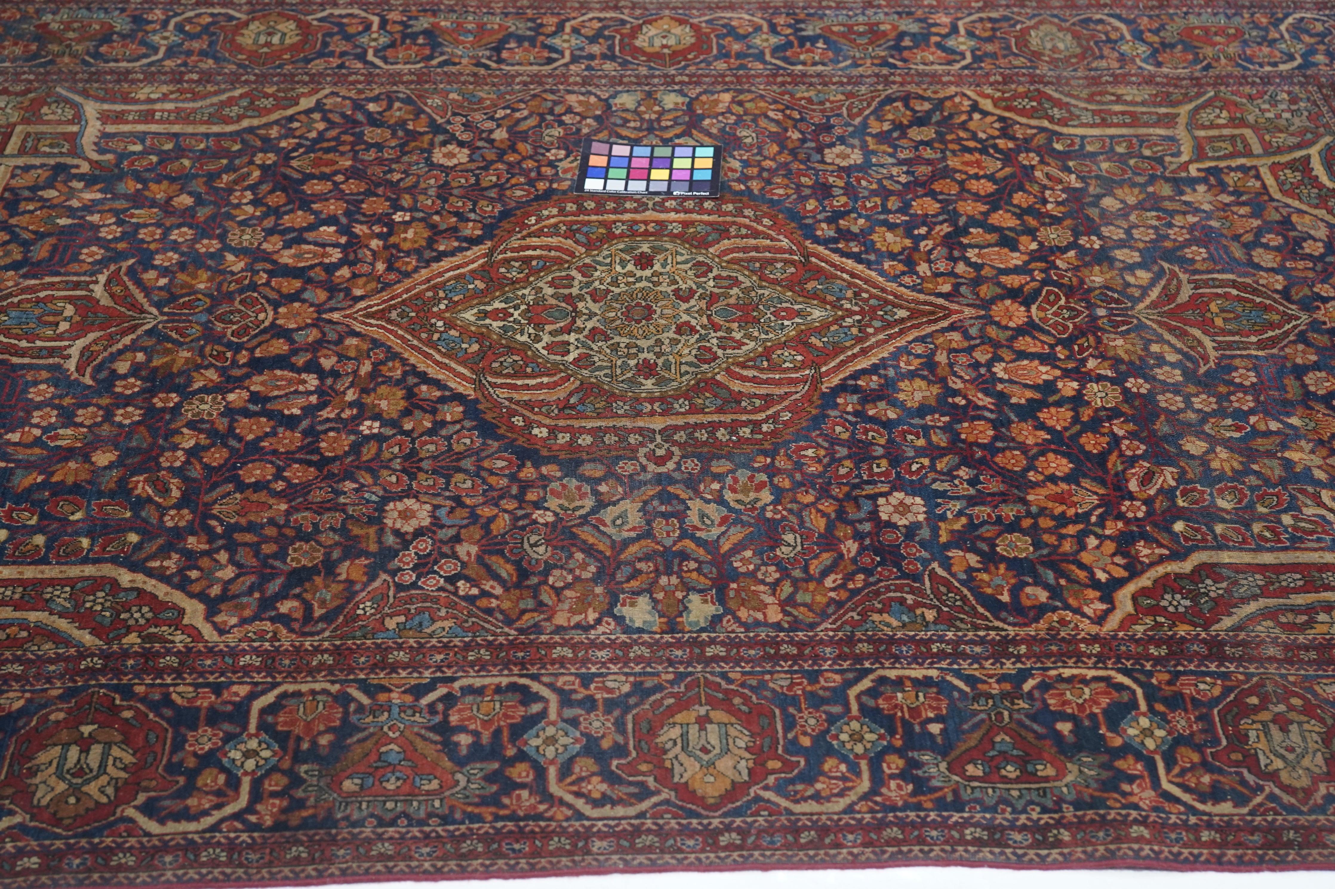 Antique Mohtasham Kashan Rug 4'2'' x 6'6'' For Sale 2