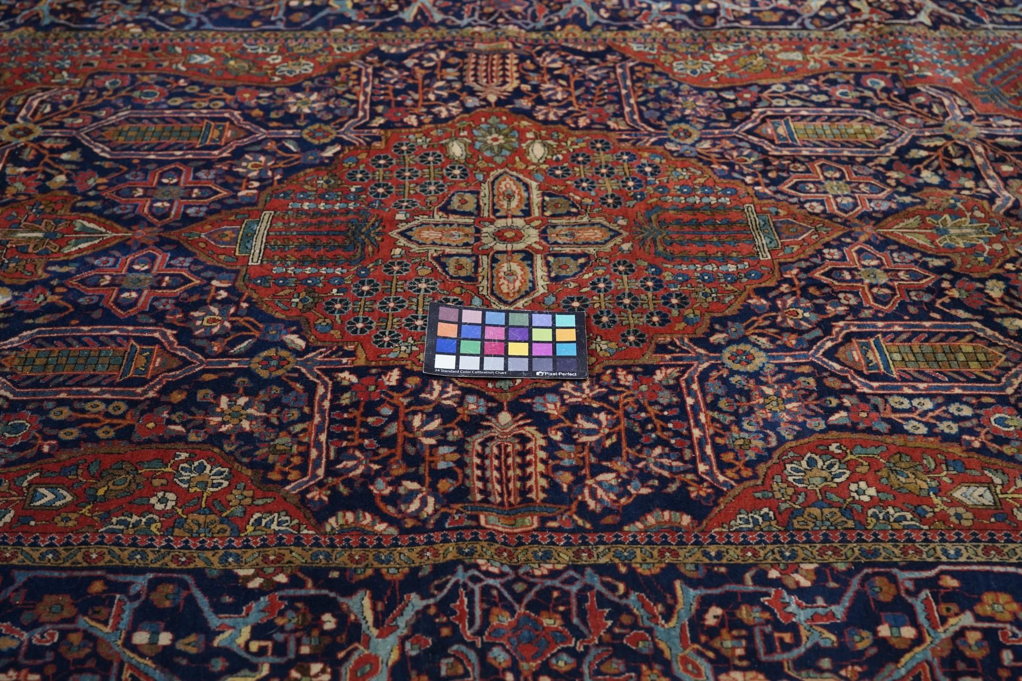 Antique Mohtasham Kashan Rug For Sale 3