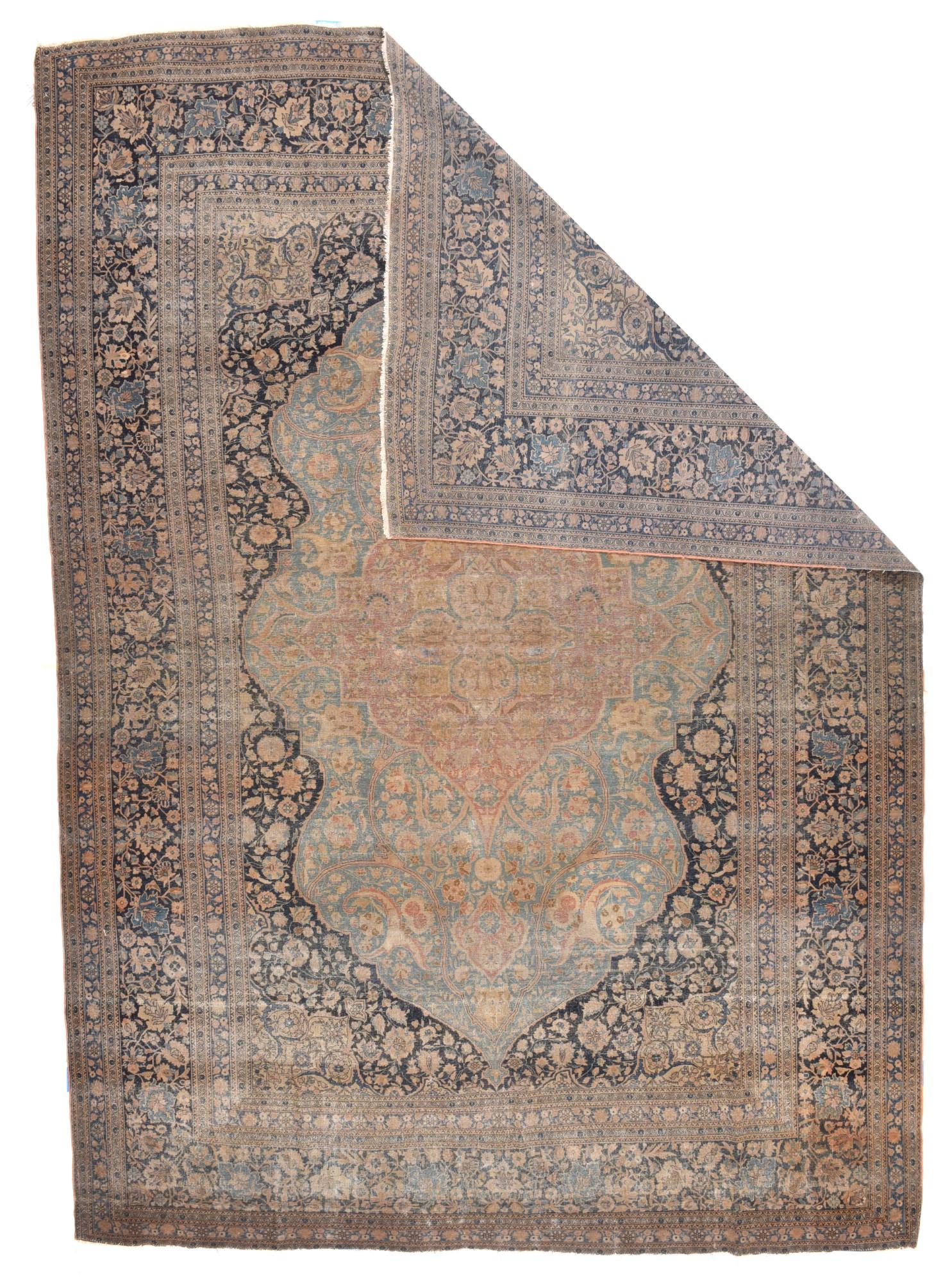 Antiker Mohtasham Kashan-Teppich 7,6'' x 10,9''. Das gekniffene und spitz zulaufende kartuschenförmige Unterfeld ist nicht wirklich ein leeres Beige, sondern puderblau und sehr subtil mit einem Medaillon aus hellem Rost und einem Muster aus