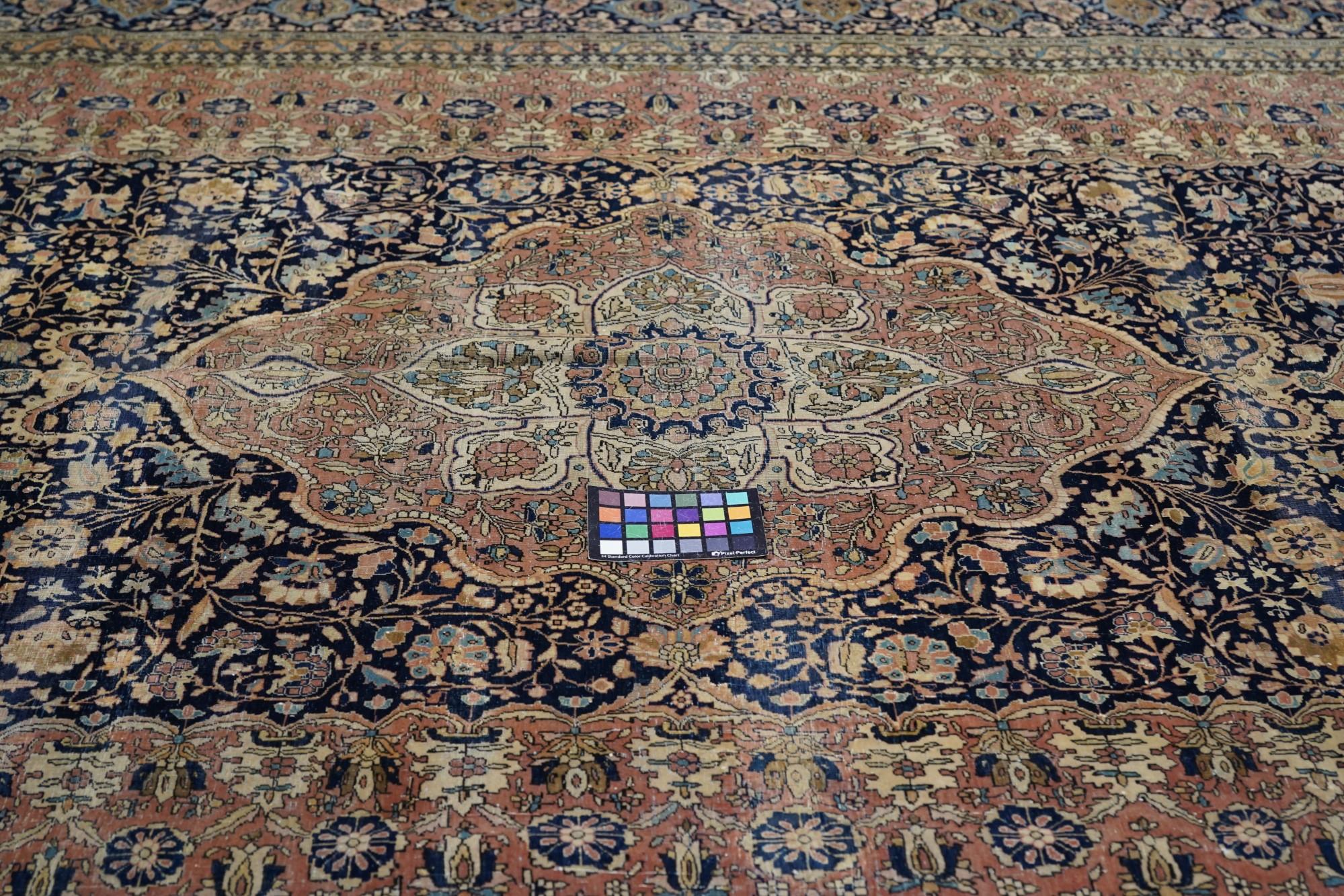 Antique Mohtasham Kashan Rug For Sale 3