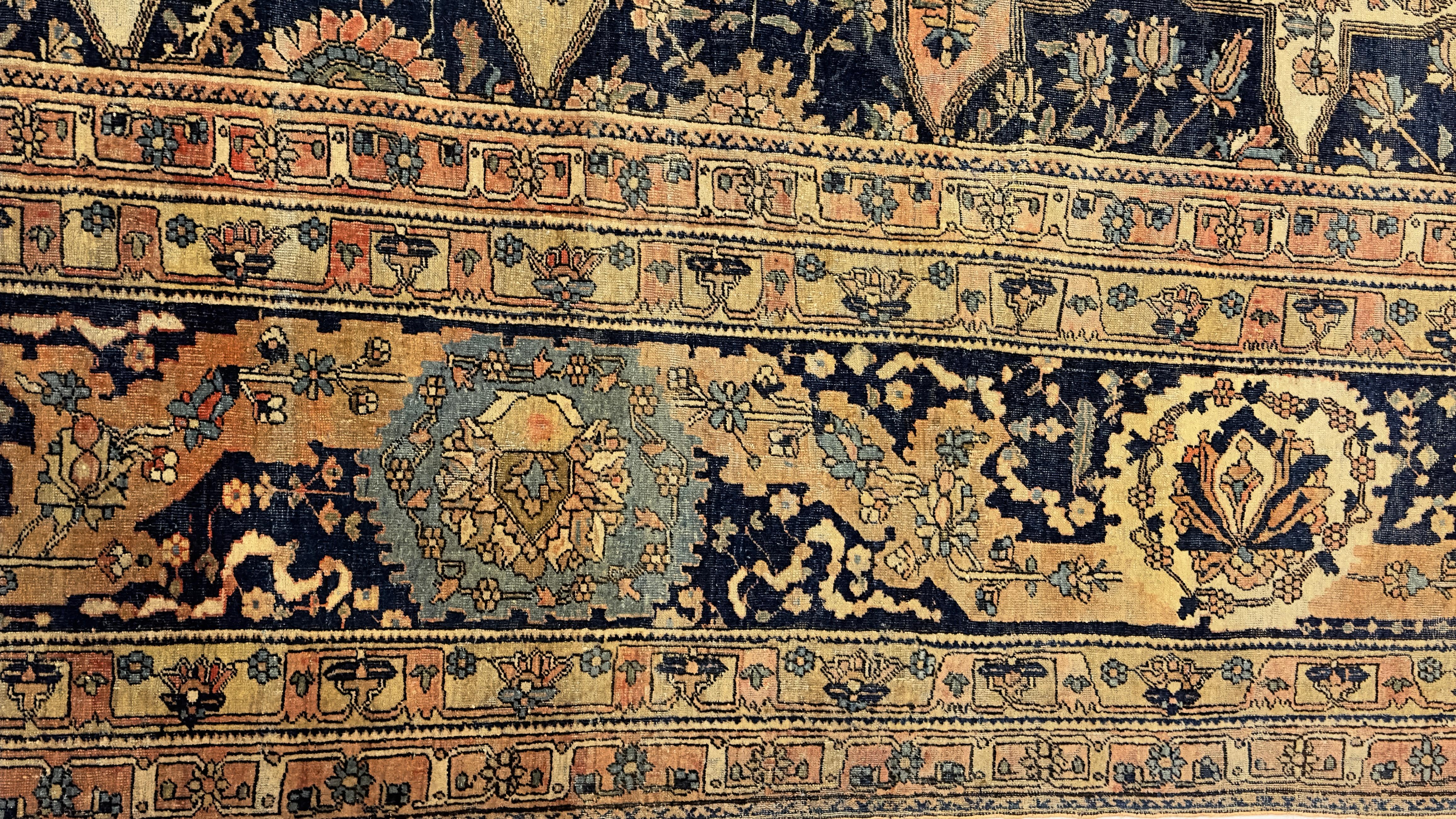 Antiker Mohtasham Kashan Teppich 8'4 x 11'3 (Persisch) im Angebot