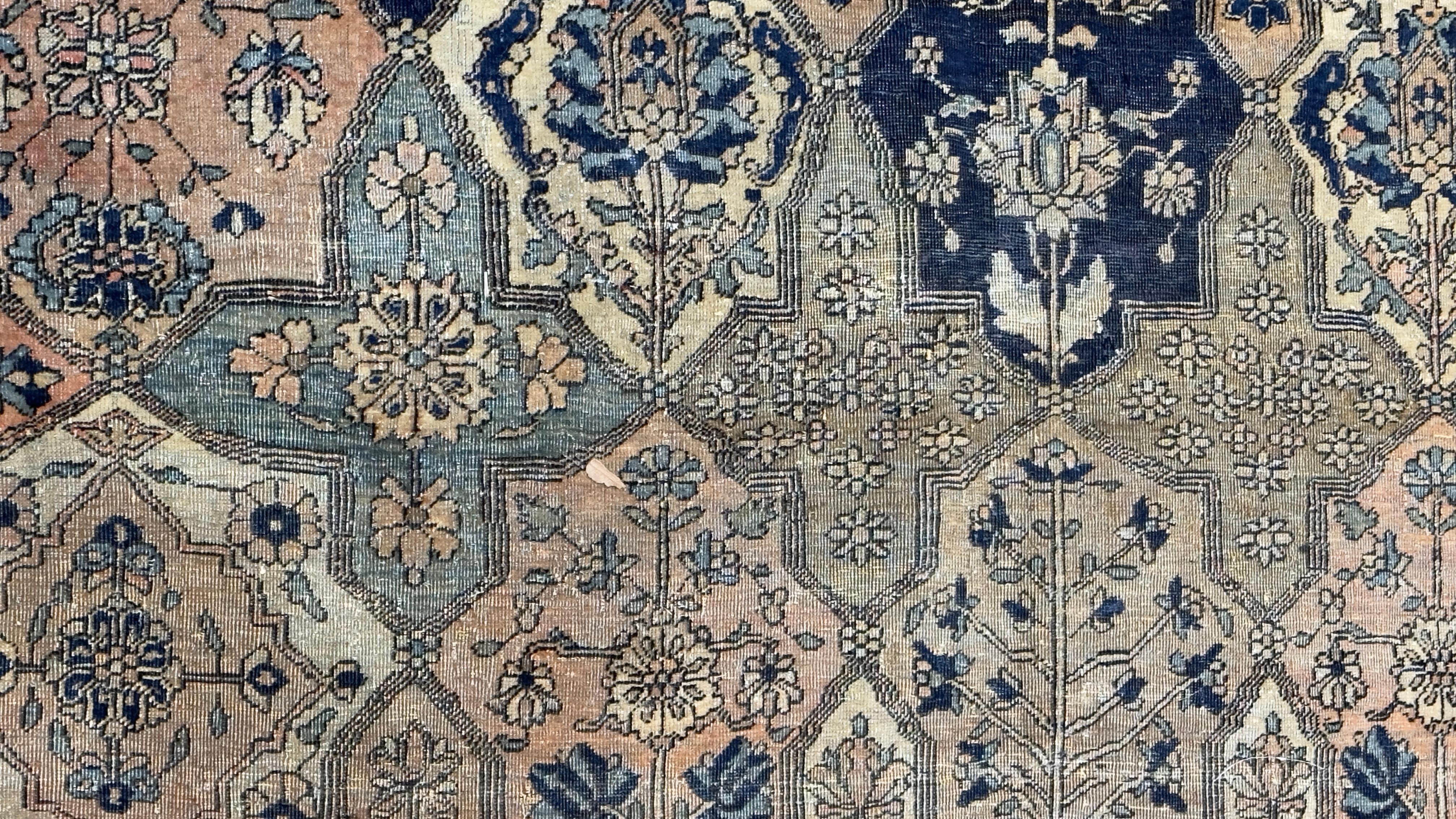 Antiker Mohtasham Kashan Teppich 8'4 x 11'3 (19. Jahrhundert) im Angebot