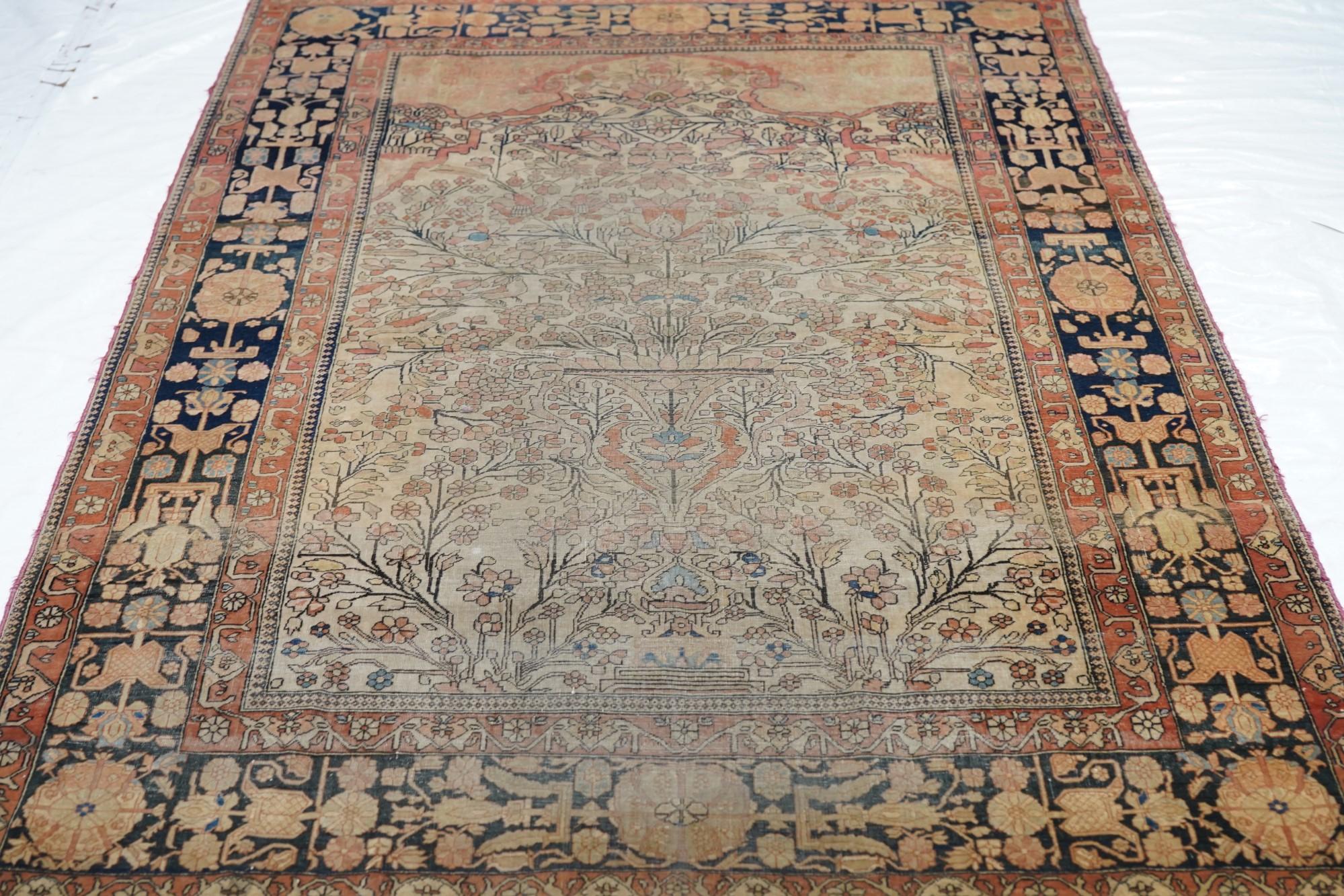 Antique Mohtasham Kashan Rug, Circa 1880 In Excellent Condition For Sale In New York, NY