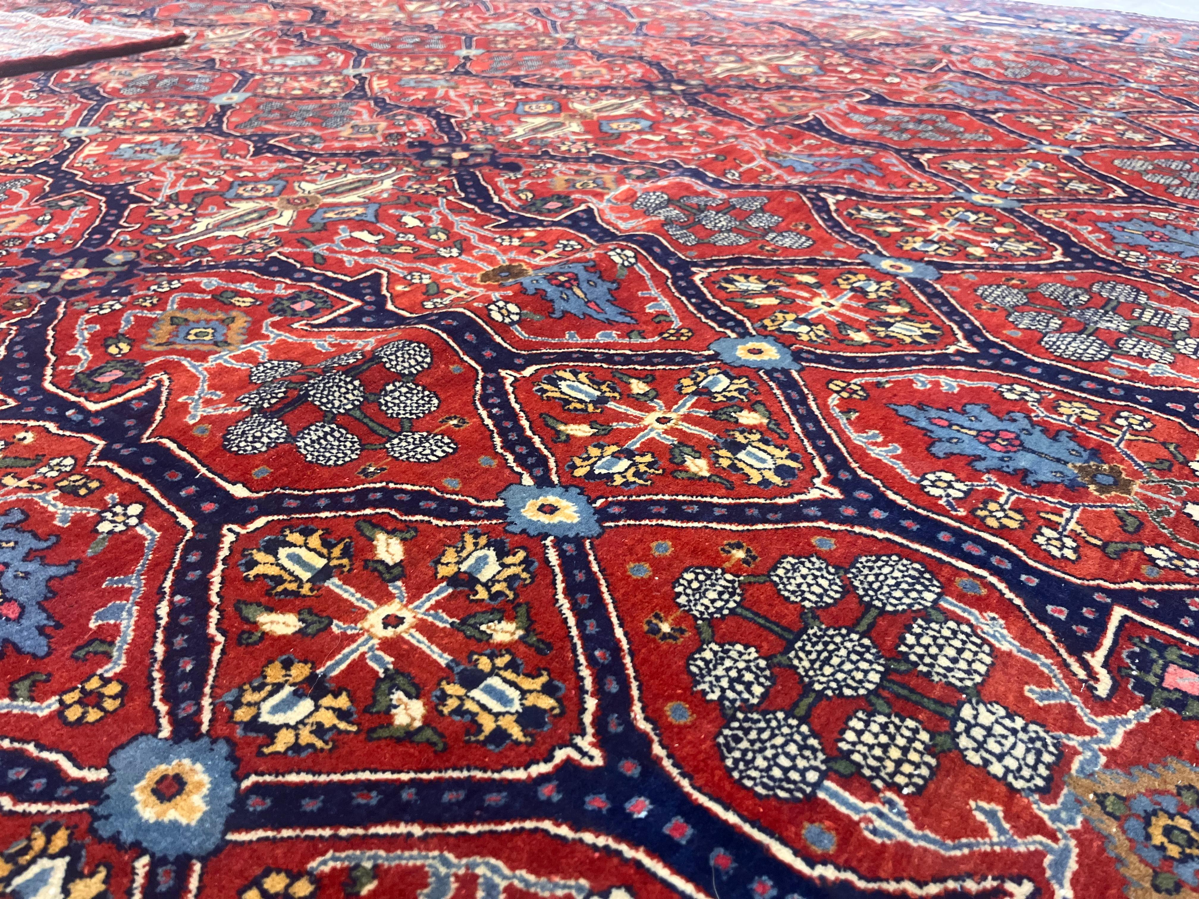 Antiker Mohtasham-Teppich 10'5