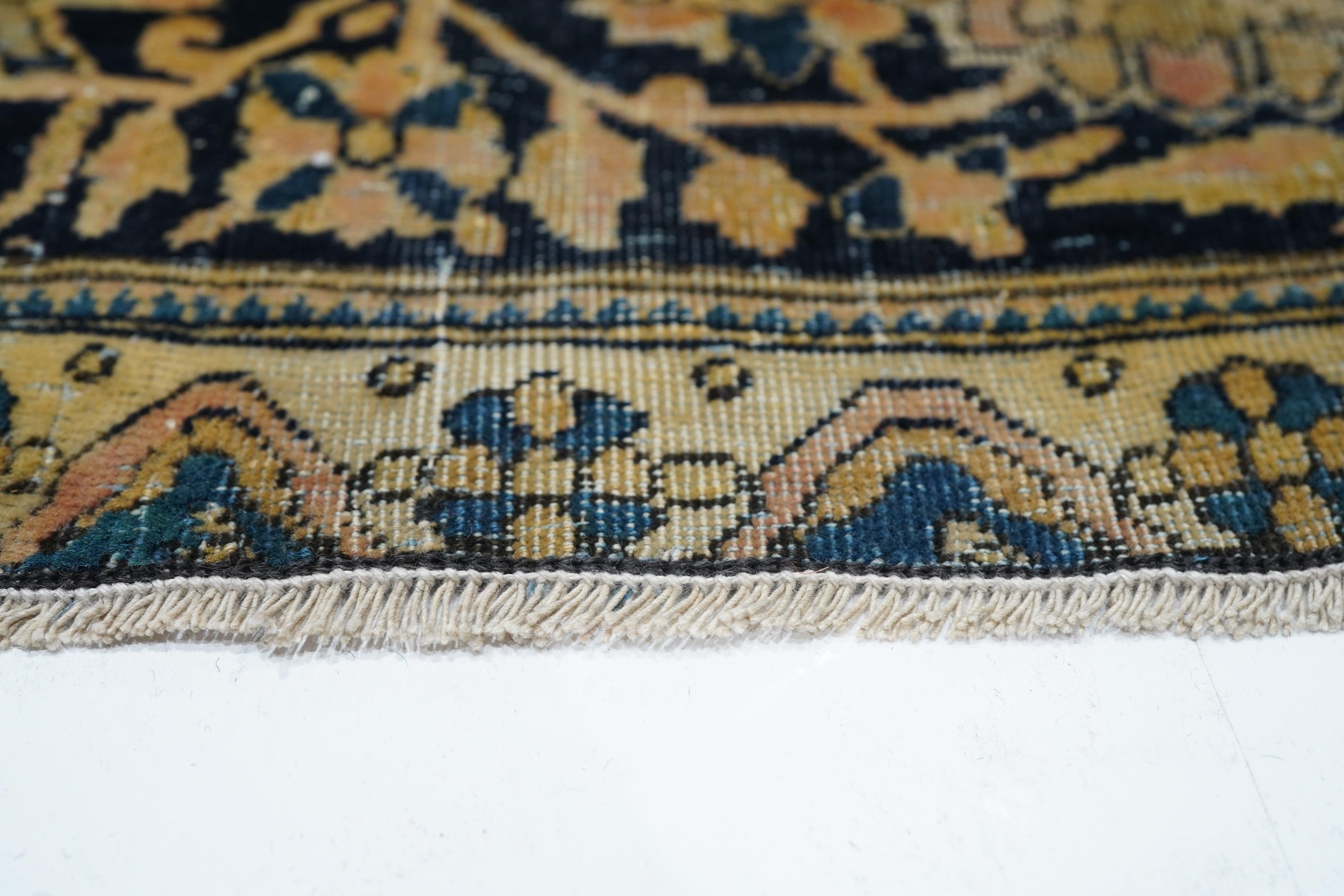 XIXe siècle Tapis Mohtasham ancien 4'2'' x 6'9'' en vente
