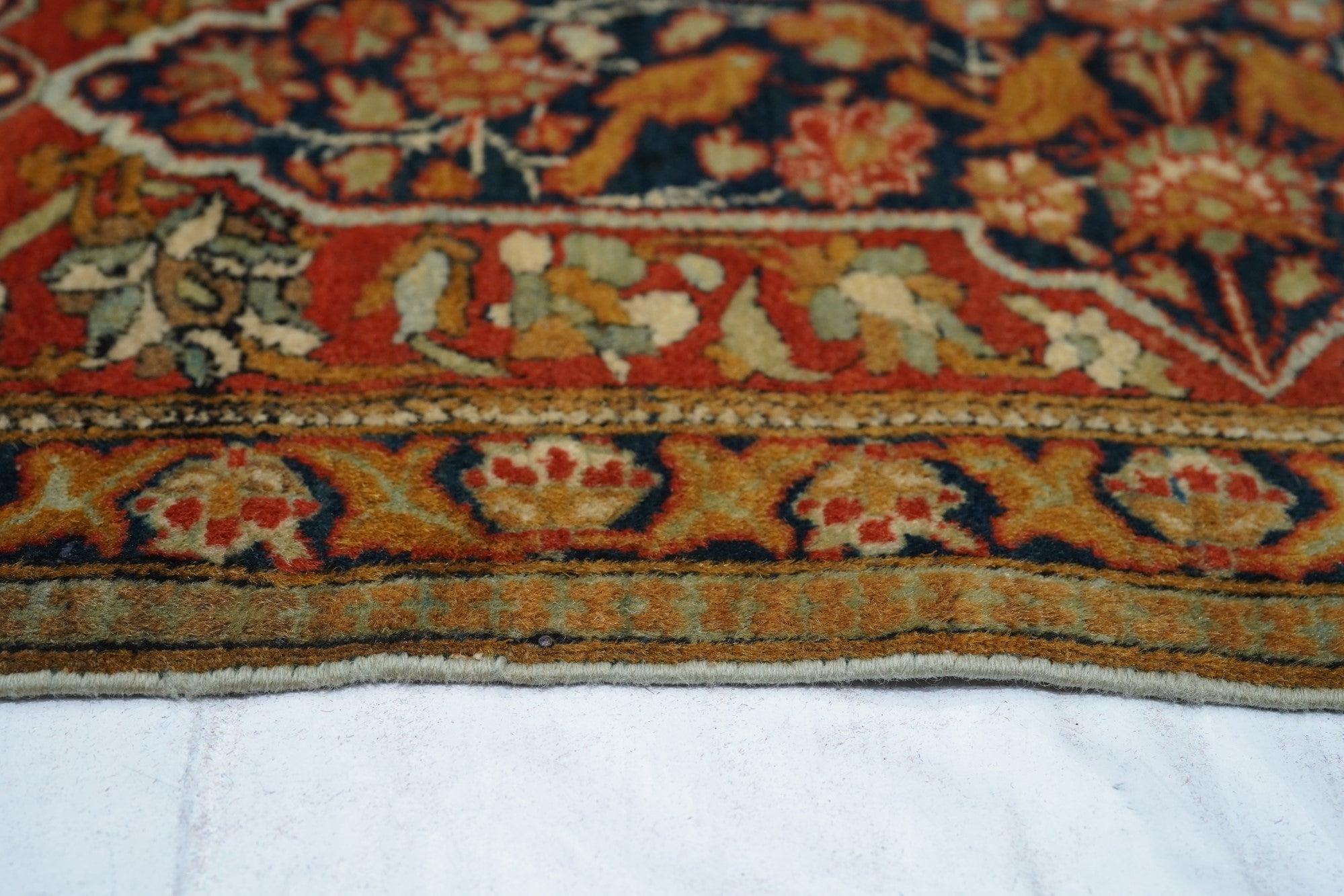 Antiker Mohtasham-Teppich 4'4'' x 6'8'' (Persisch) im Angebot