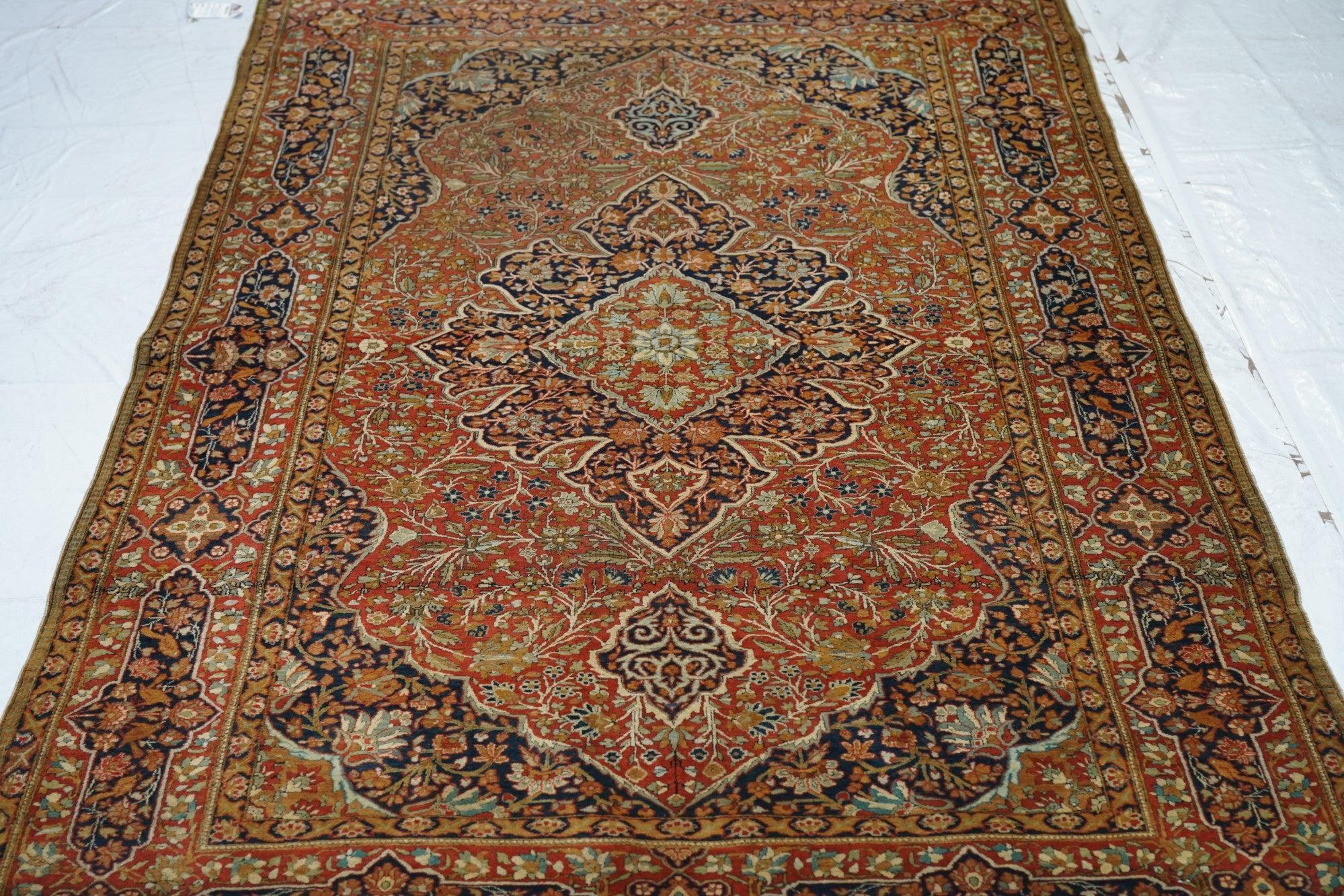 Antiker Mohtasham-Teppich 4'4'' x 6'8'' (Handgeknüpft) im Angebot