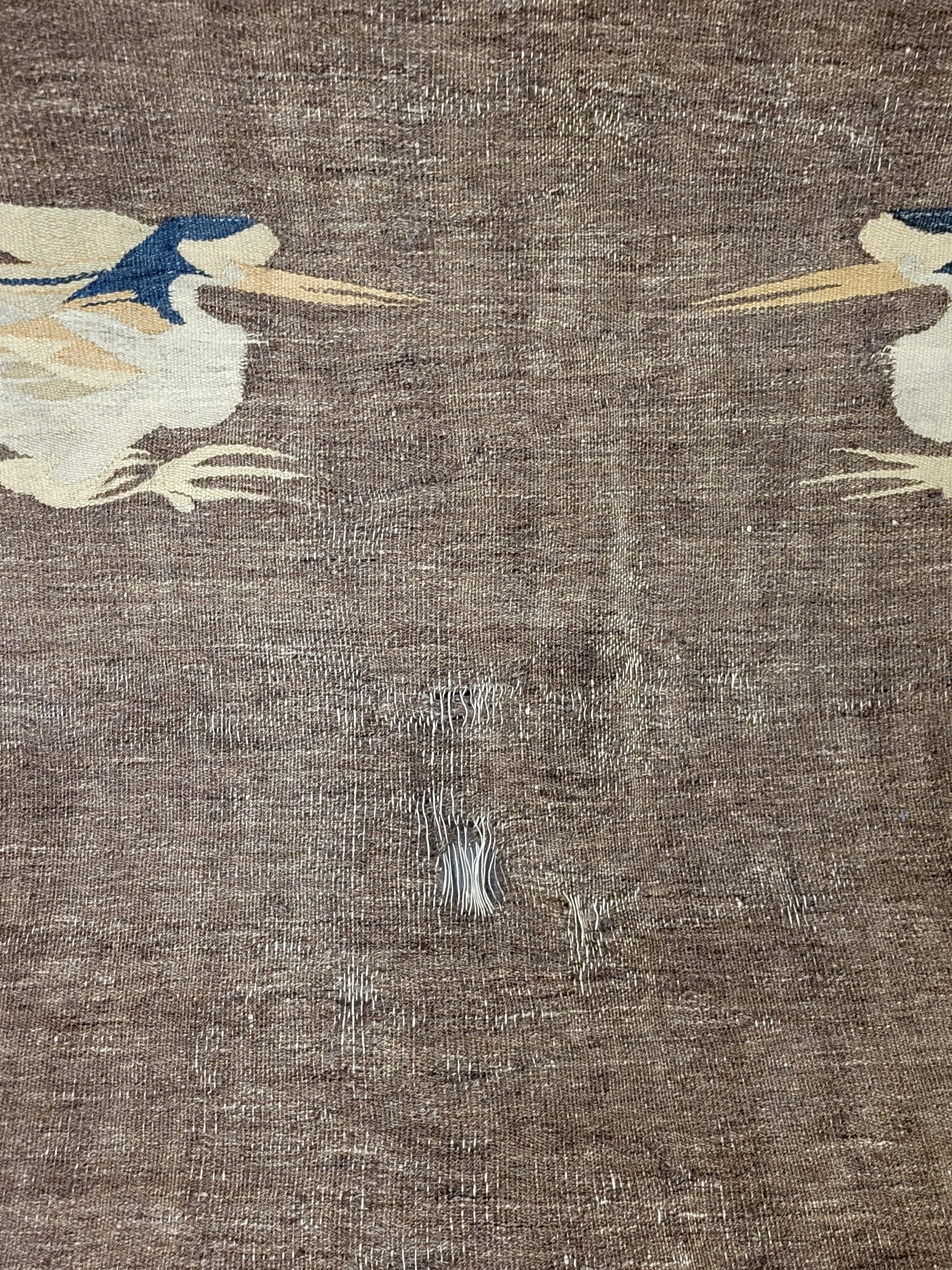 Antike mongolische handgewebte Wolldecke mit Kranichen im Angebot 6