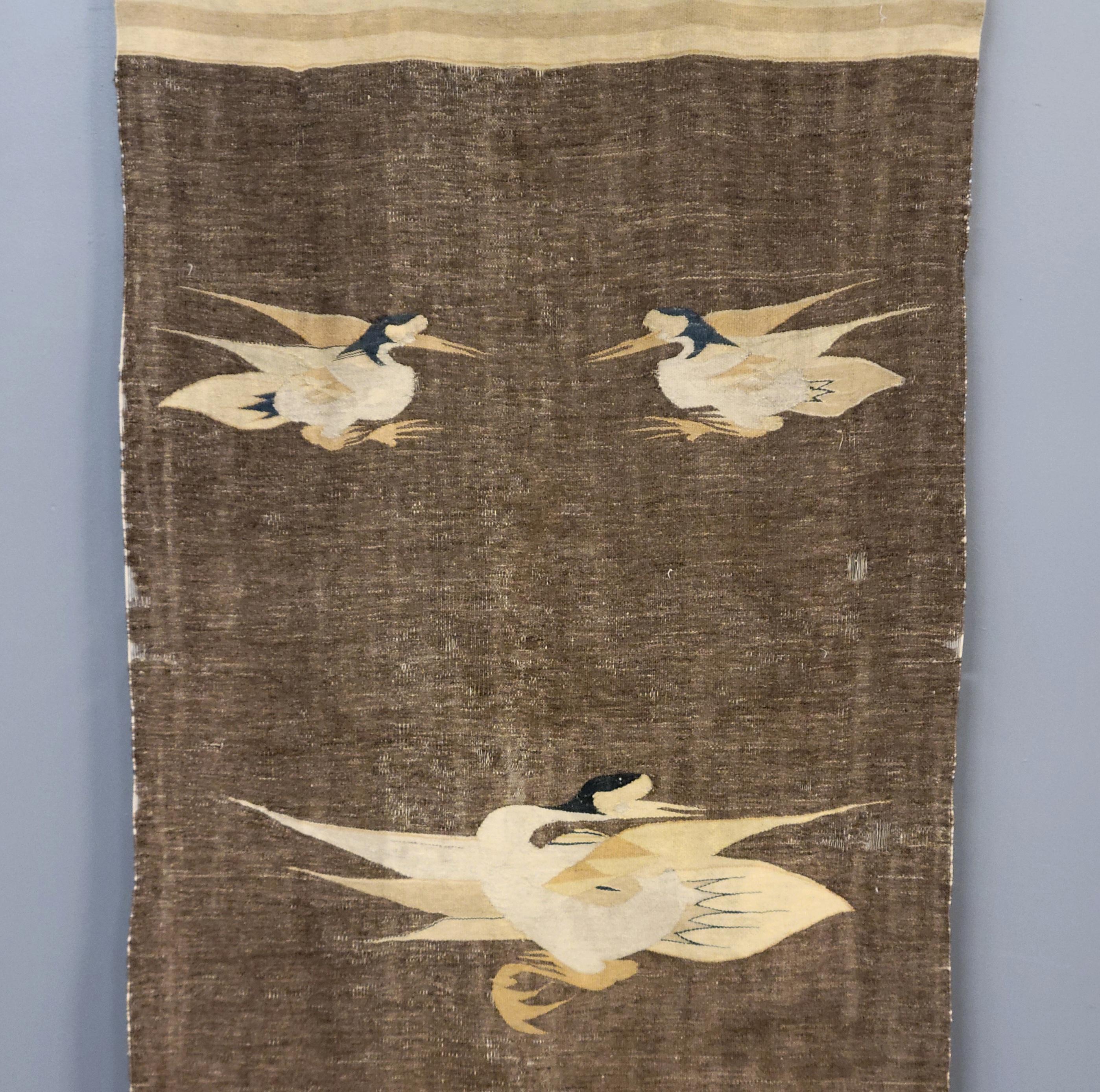 Antike mongolische handgewebte Wolldecke mit Kranichen (Mongolisch) im Angebot