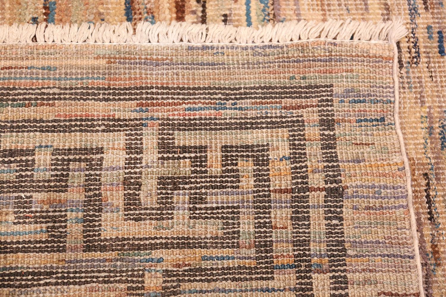 Artistic Soft Colored Antiker mongolischer Teppich 5 ft 3 in x 8 ft 9 in im Zustand „Hervorragend“ im Angebot in New York, NY