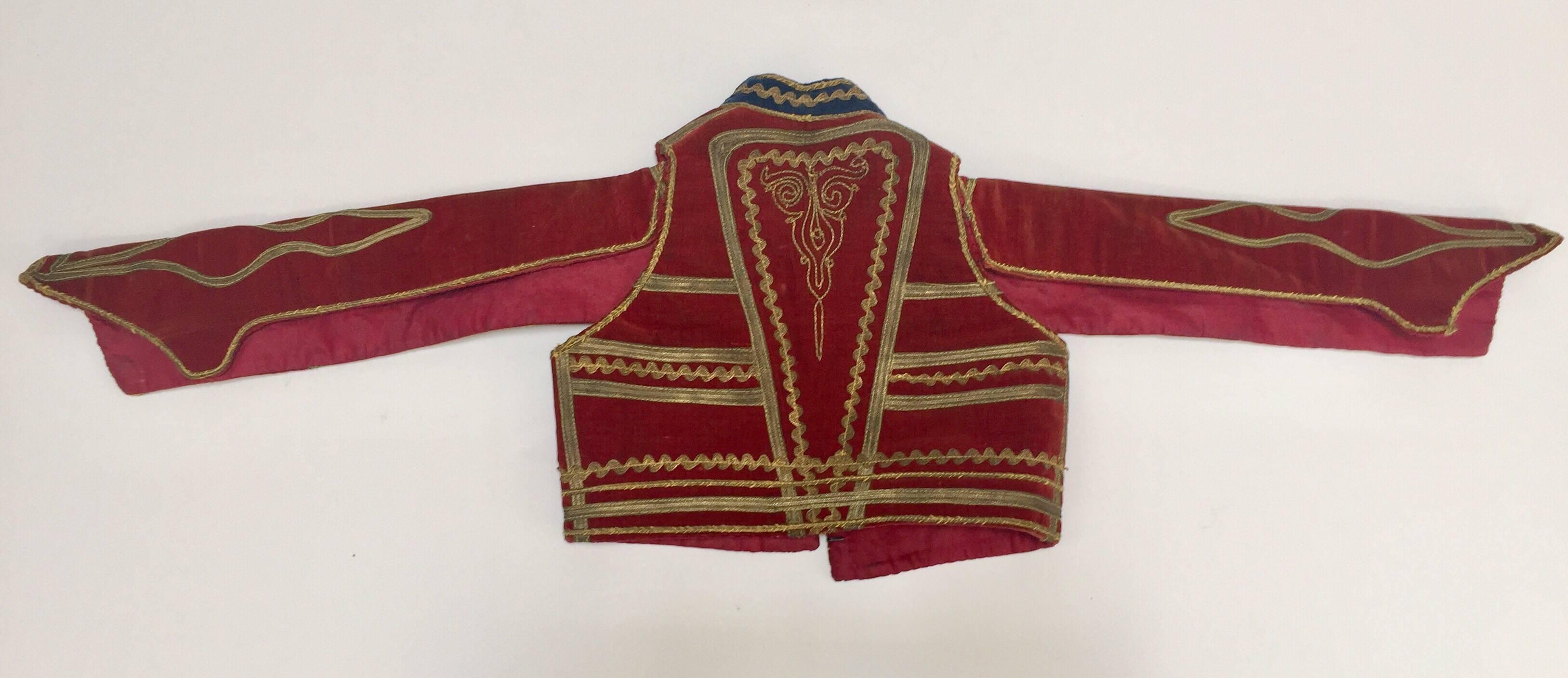 Antique Red Velvet Efe Zeybek Jacket Turkish Vest with Gold Embroidery For Sale 6