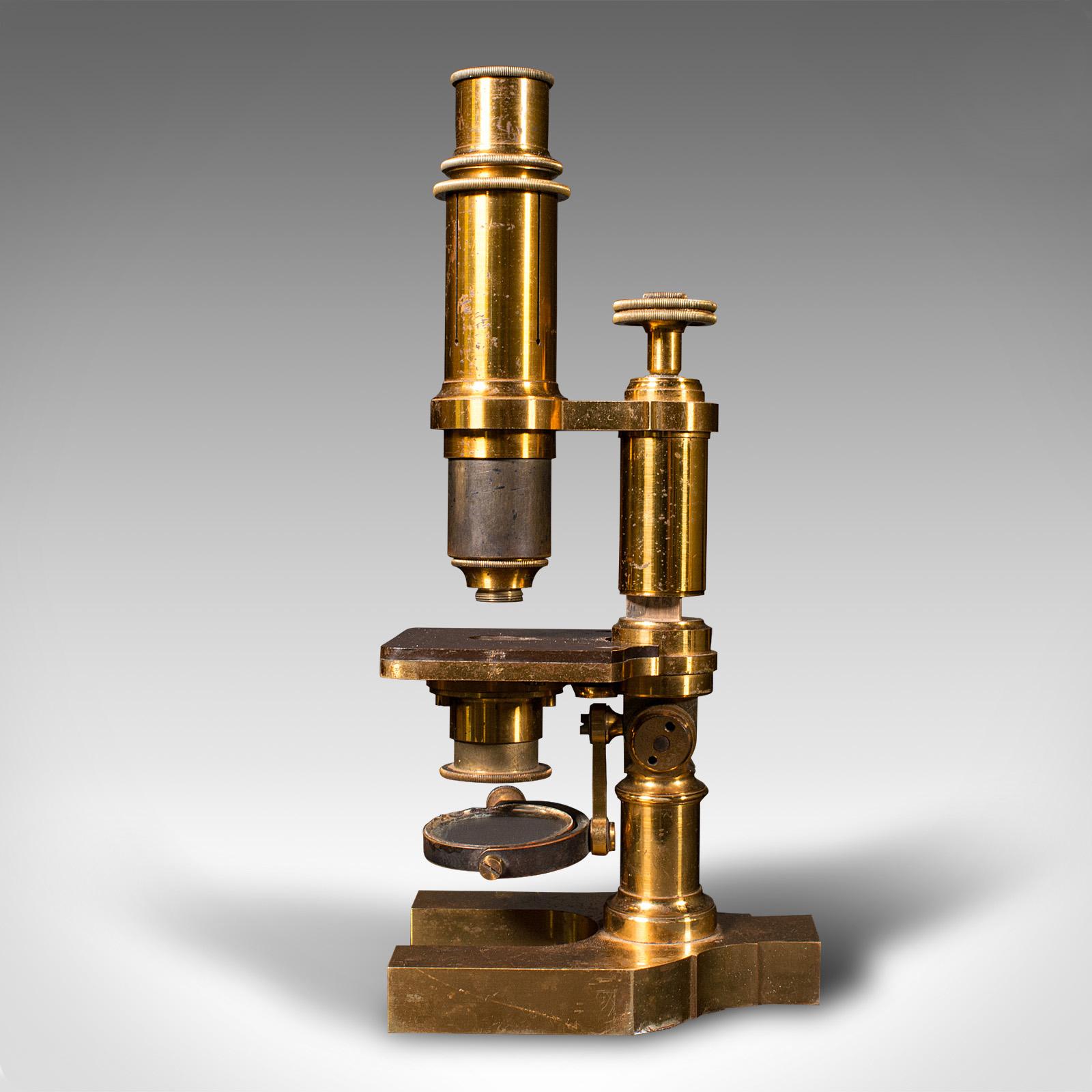 Antique Monocular Microscope, English Brass, Scientific Instrument, Victorian In Good Condition In Hele, Devon, GB