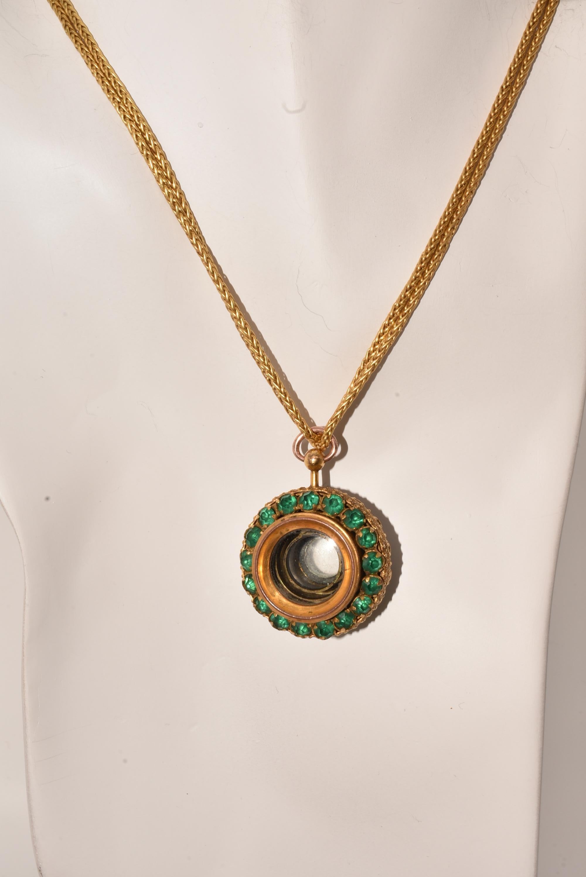 Antique Monocular Pendant with Green Pastes 2